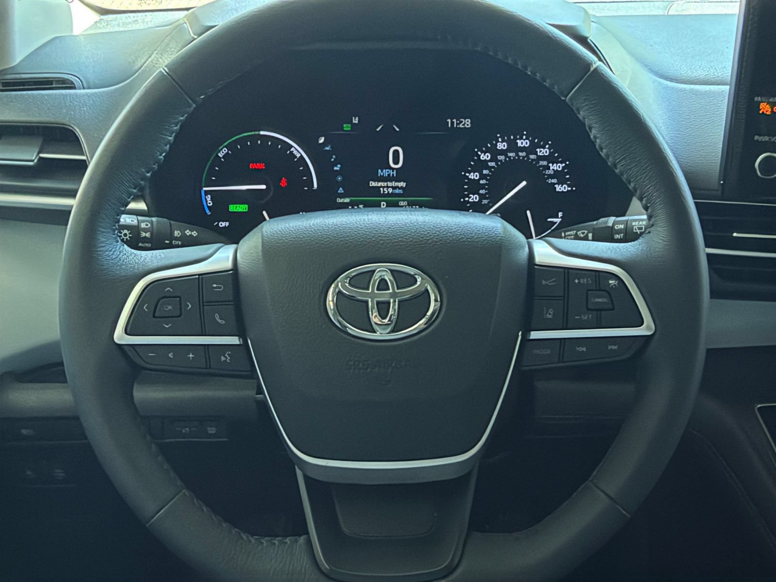 Thumbnail: 2025 Toyota Sienna - 29