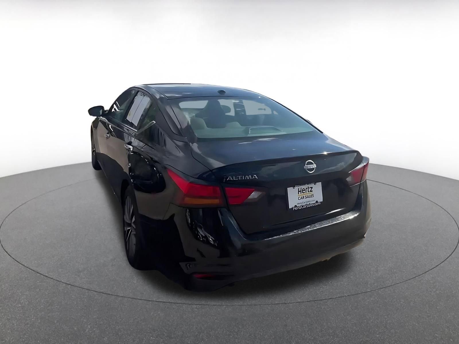 Thumbnail: 2025 Nissan Altima - 11