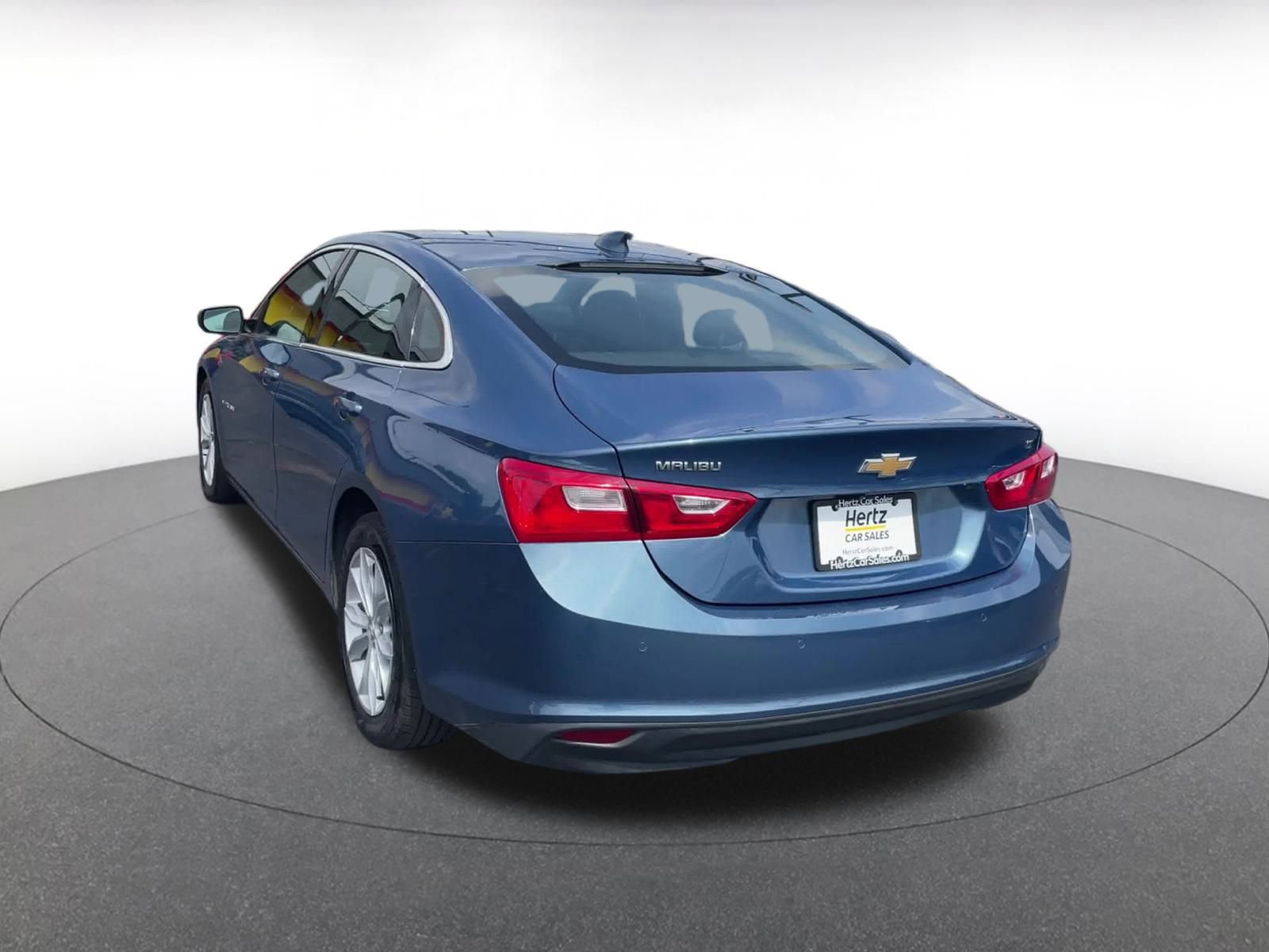 Thumbnail: 2024 Chevrolet Malibu - 10