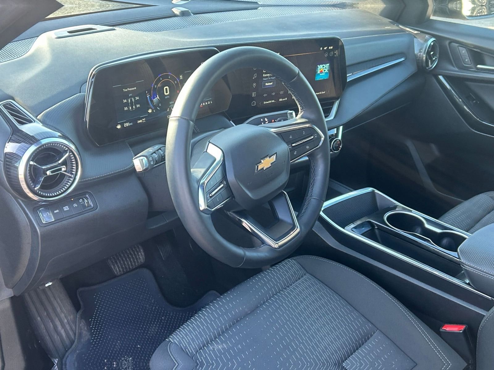 Thumbnail: 2025 Chevrolet Equinox - 35