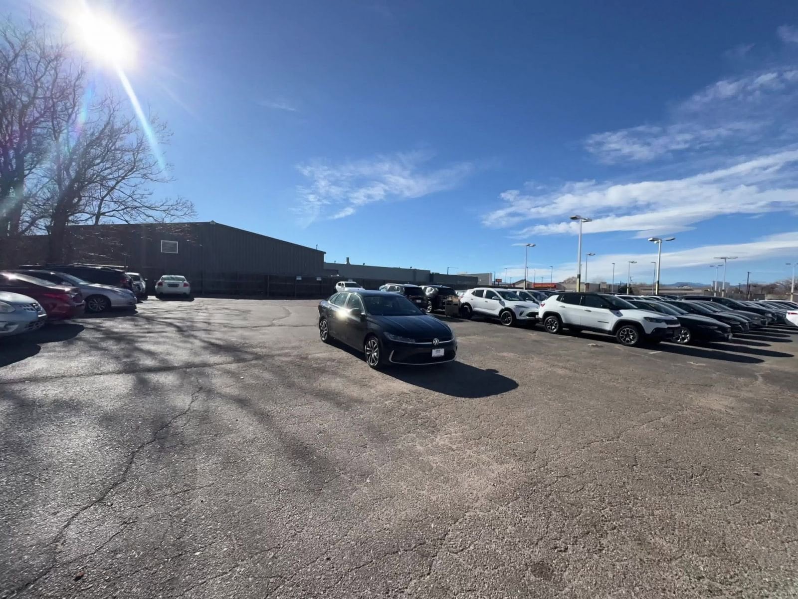 Thumbnail: 2025 Volkswagen Jetta - 12