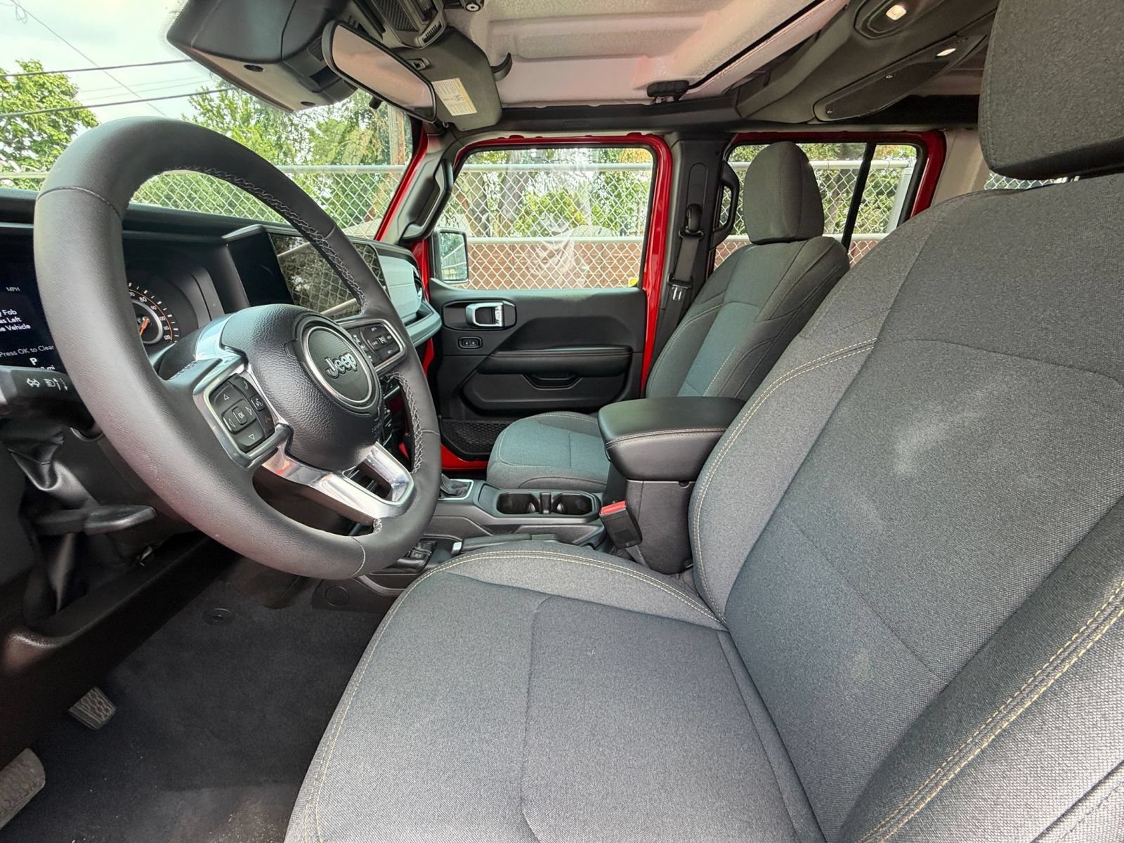 Thumbnail: 2025 Jeep Wrangler - 22
