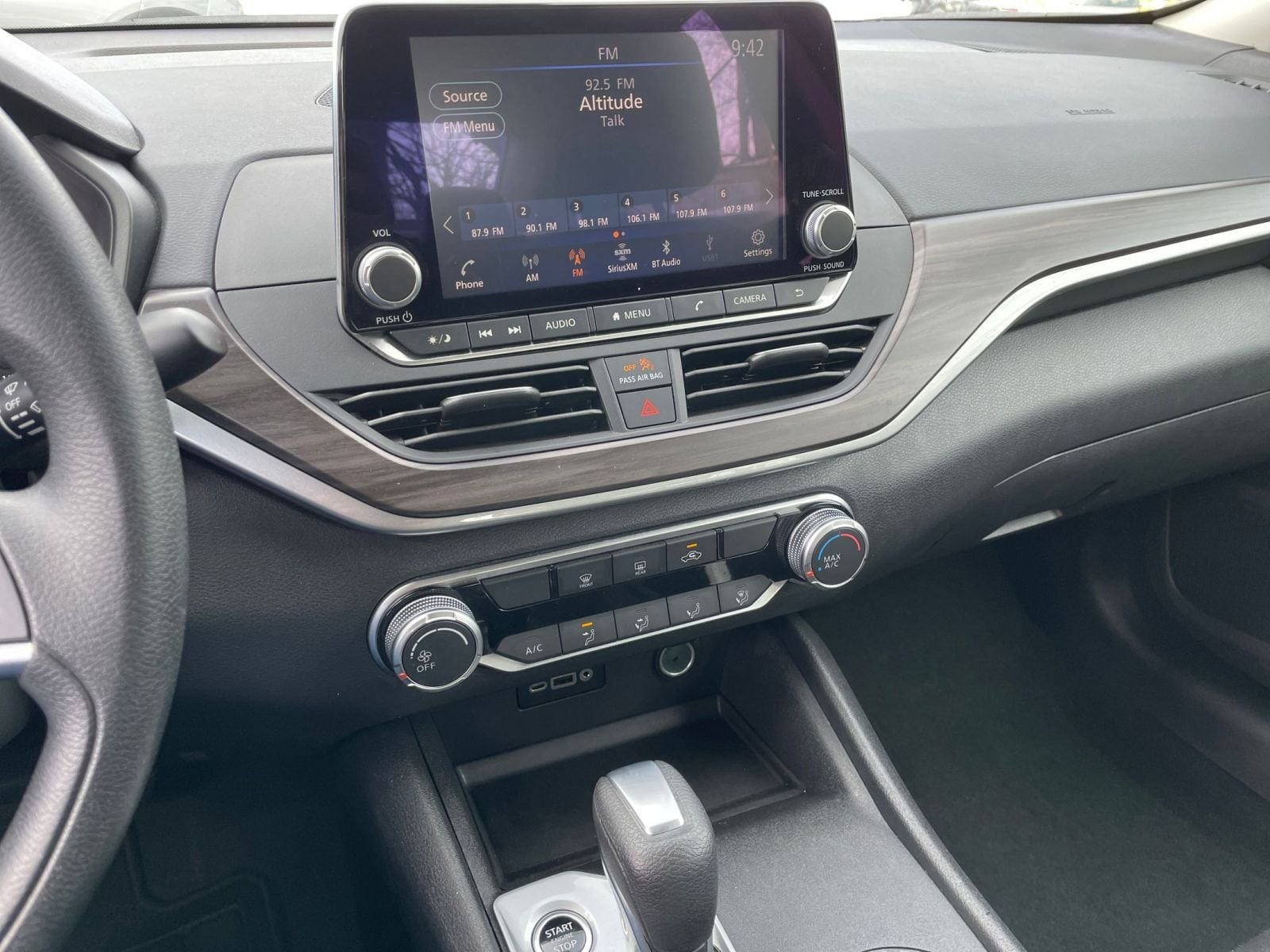 Thumbnail: 2025 Nissan Altima - 17