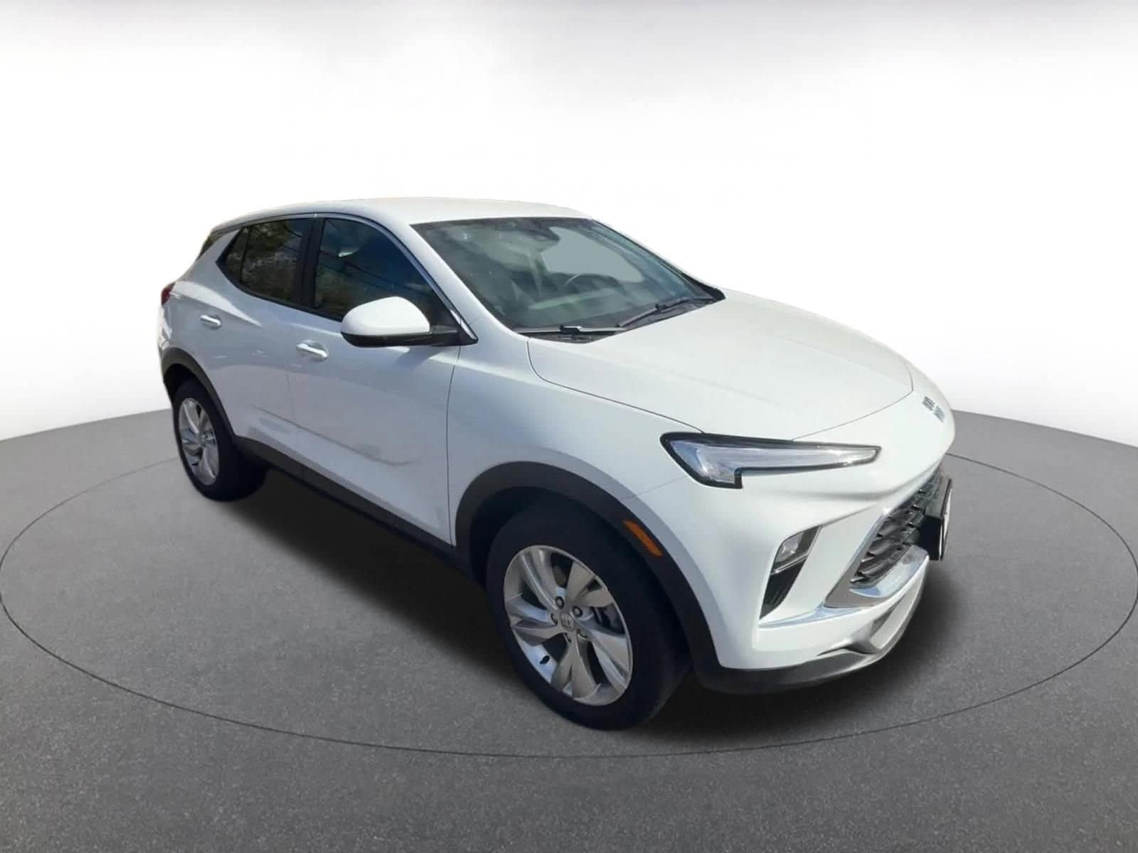 Thumbnail: 2025 Buick Encore GX - 2