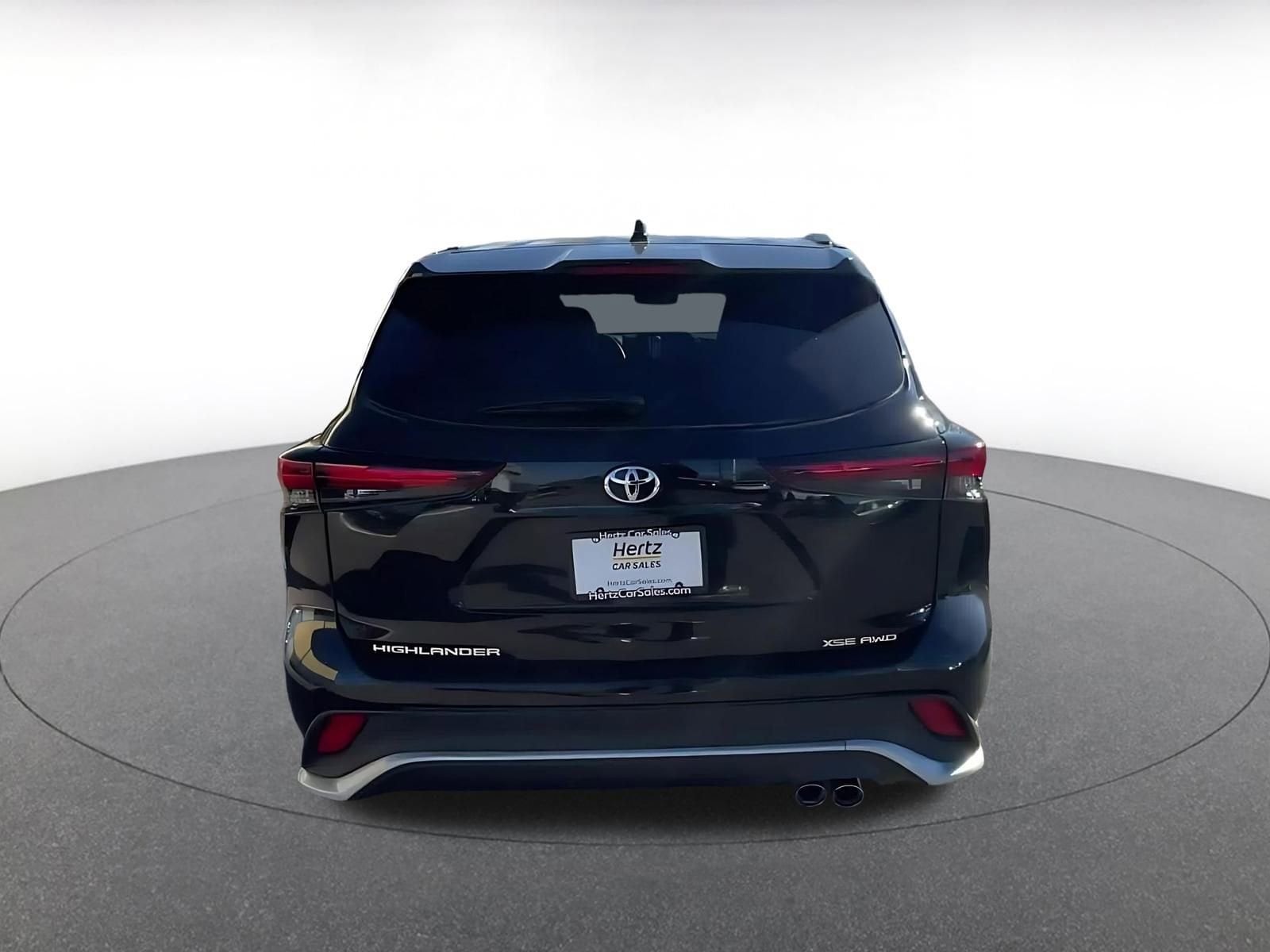 Thumbnail: 2025 Toyota Highlander - 12