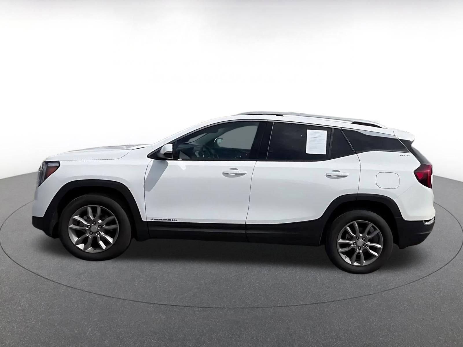Thumbnail: 2024 GMC Terrain - 9
