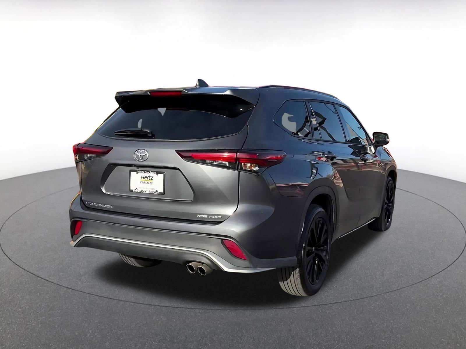 Thumbnail: 2025 Toyota Highlander - 15