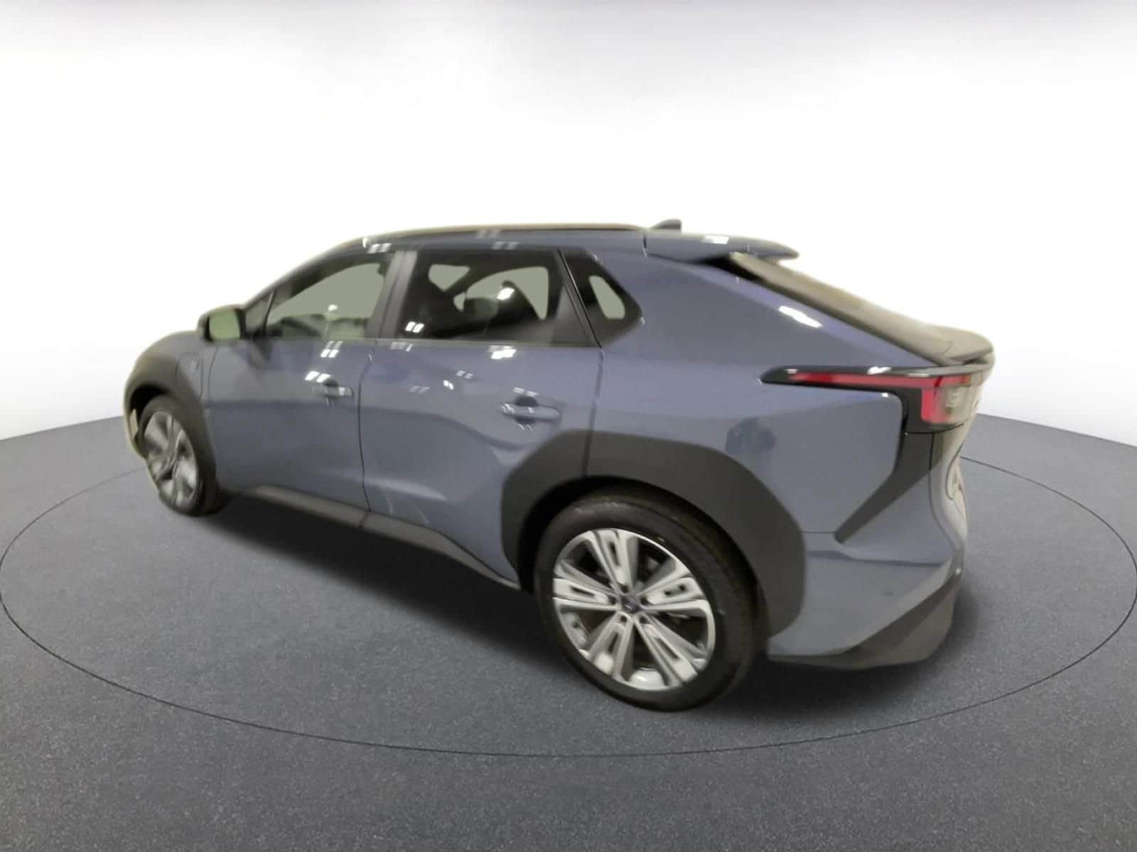 Thumbnail: 2023 Subaru Solterra - 10