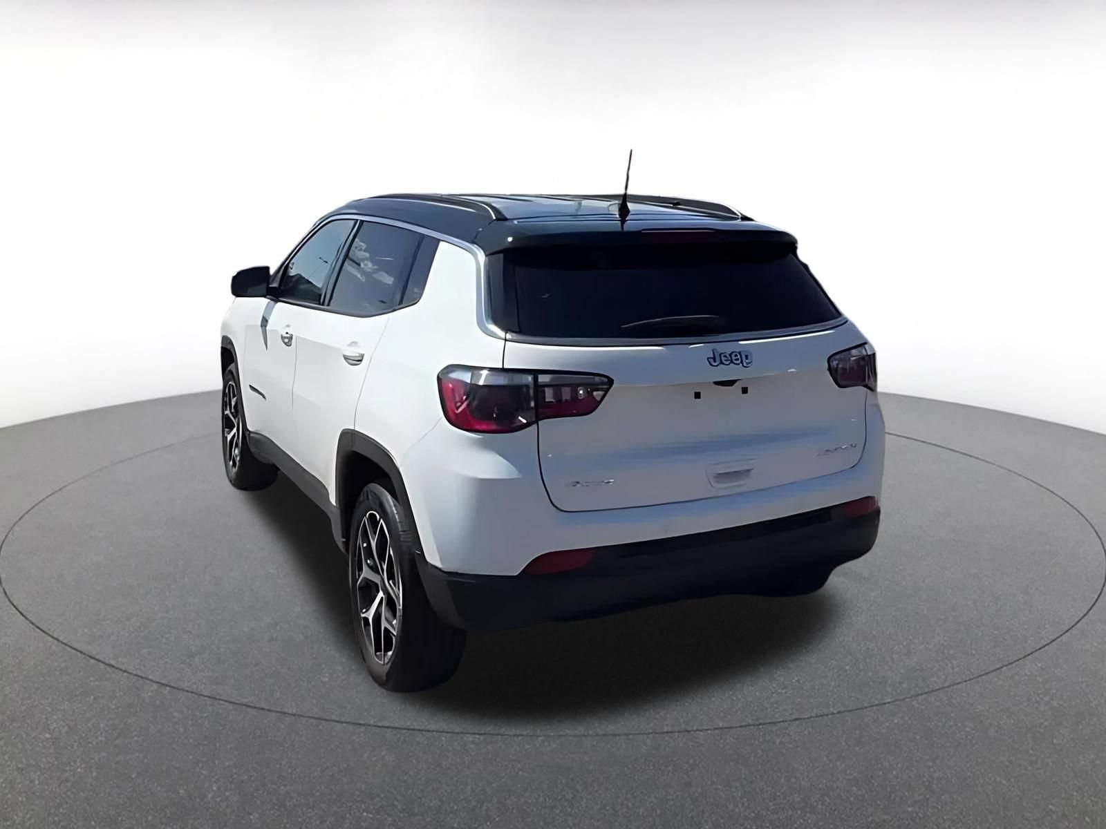Thumbnail: 2025 Jeep Compass - 11