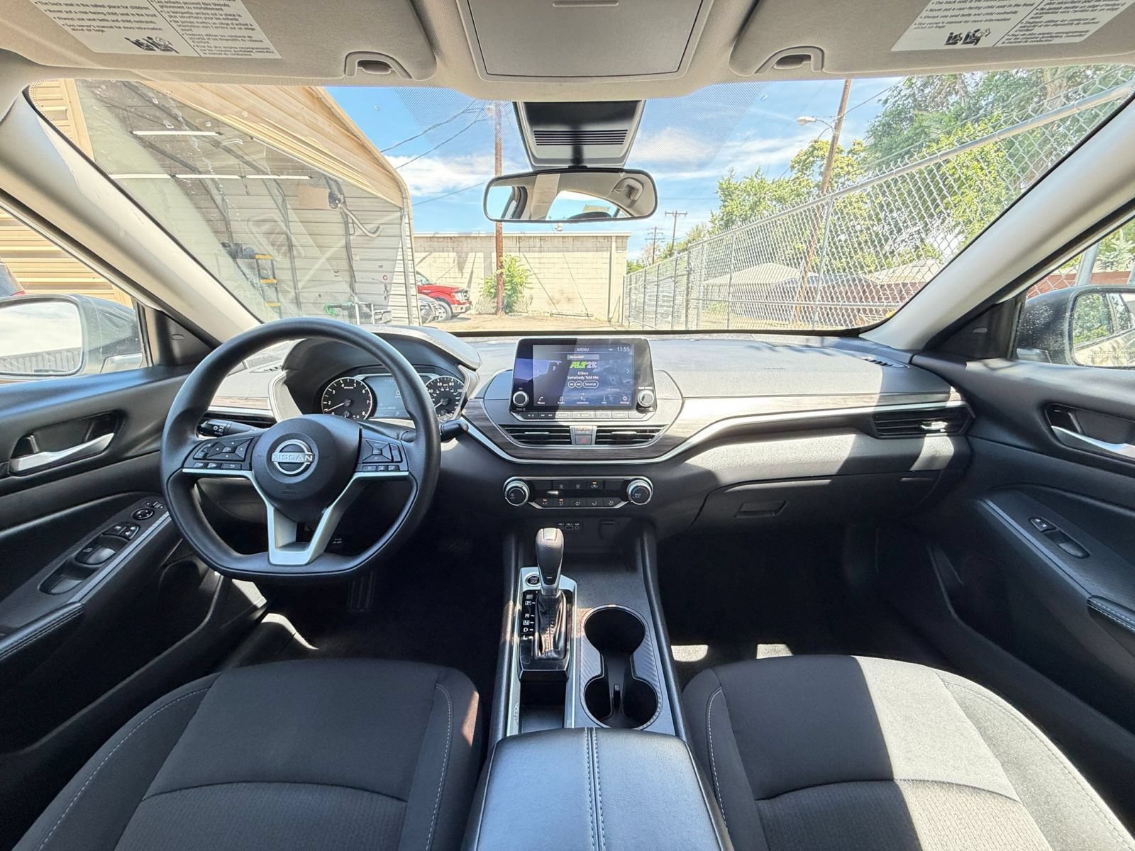 Thumbnail: 2025 Nissan Altima - 33