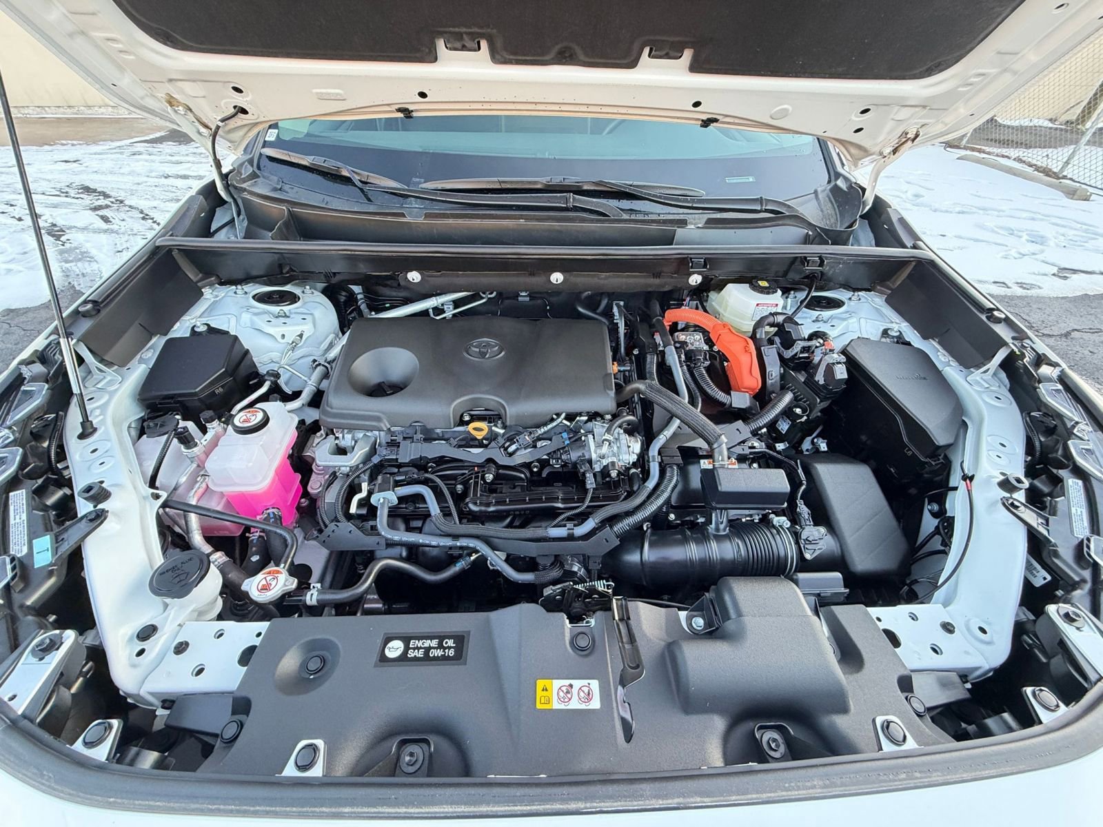 Thumbnail: 2025 Toyota RAV4 - 32