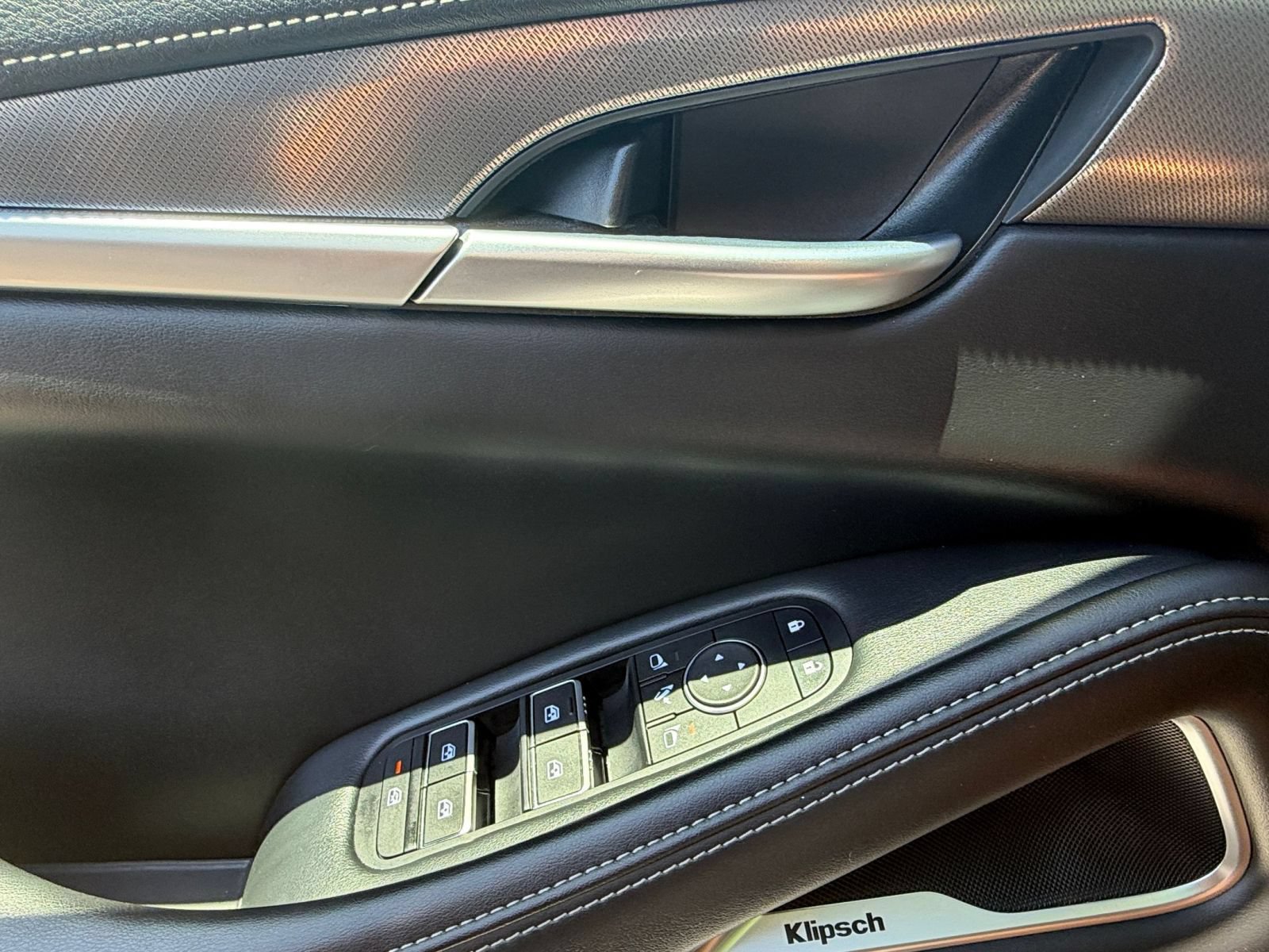 Thumbnail: 2026 INFINITI QX60 - 18