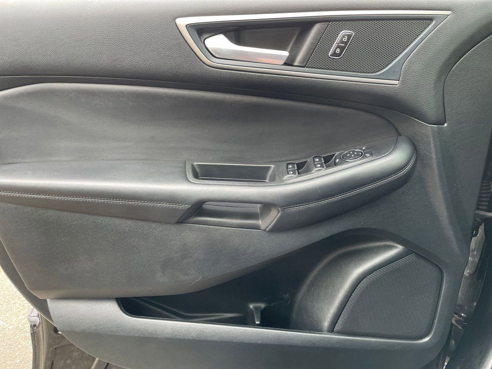 Thumbnail: 2024 Ford Edge - 18