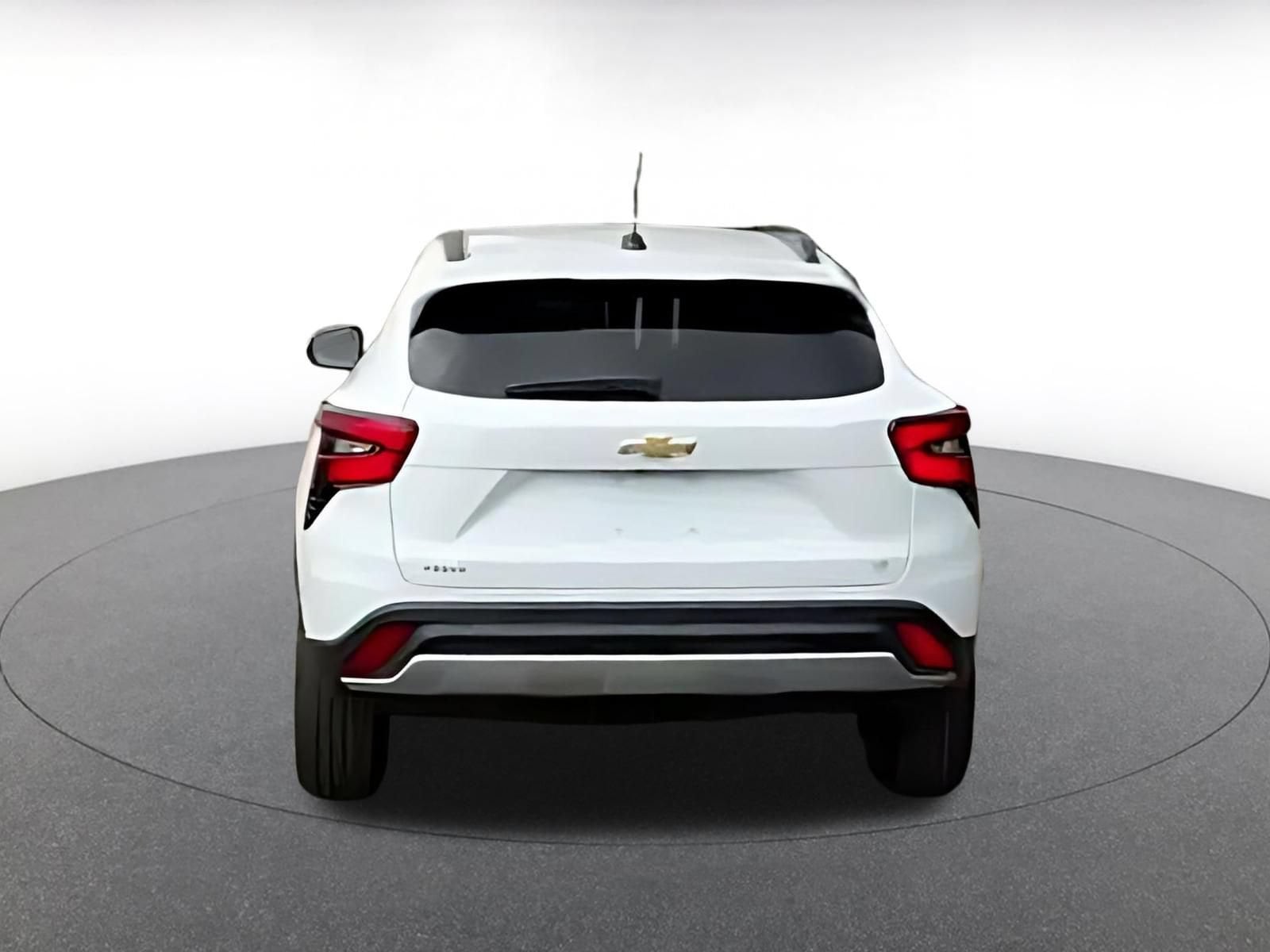 Thumbnail: 2025 Chevrolet Trax - 10