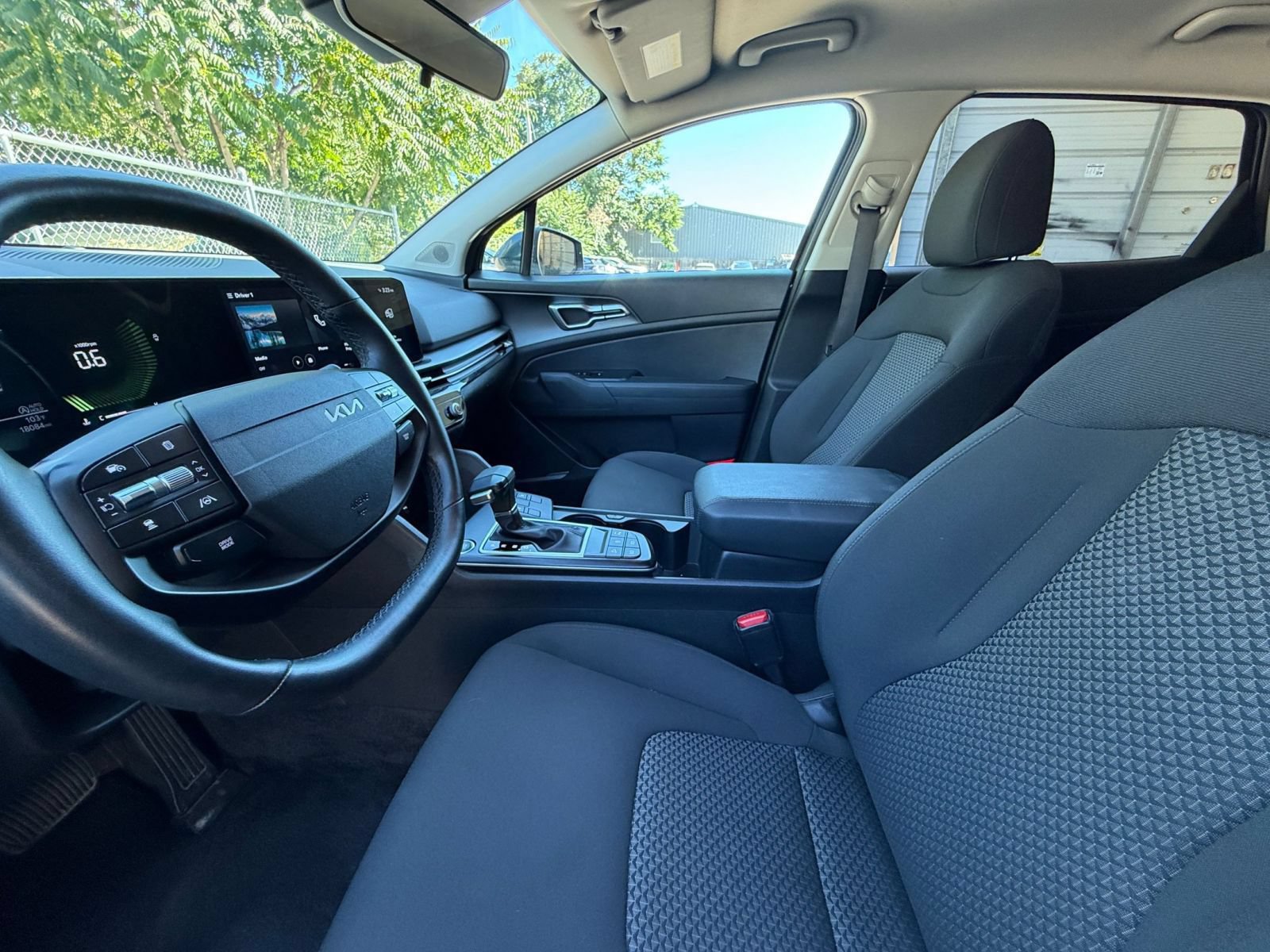 Thumbnail: 2026 Kia Sportage - 25