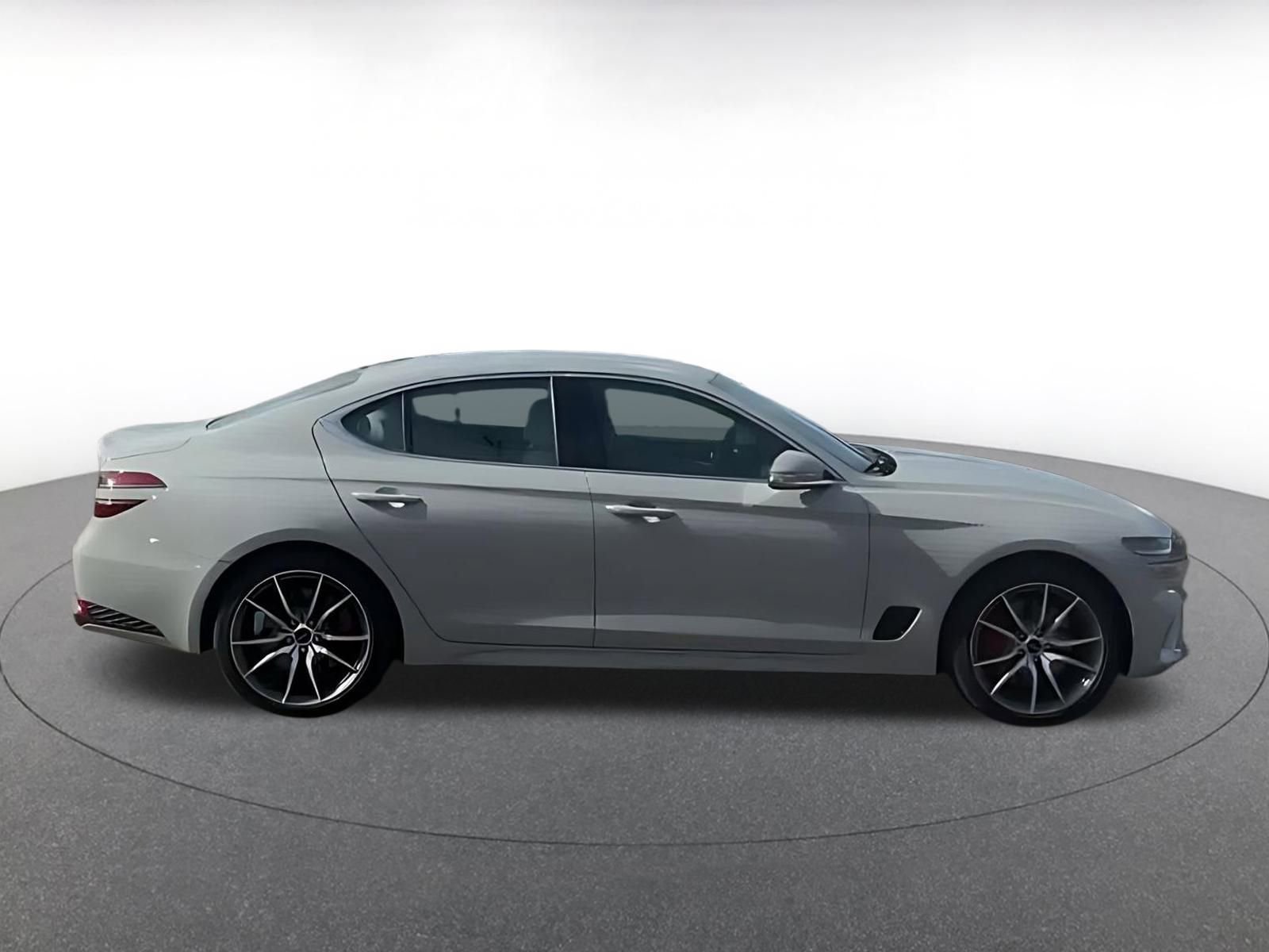 Thumbnail: 2025 Genesis G70 - 9