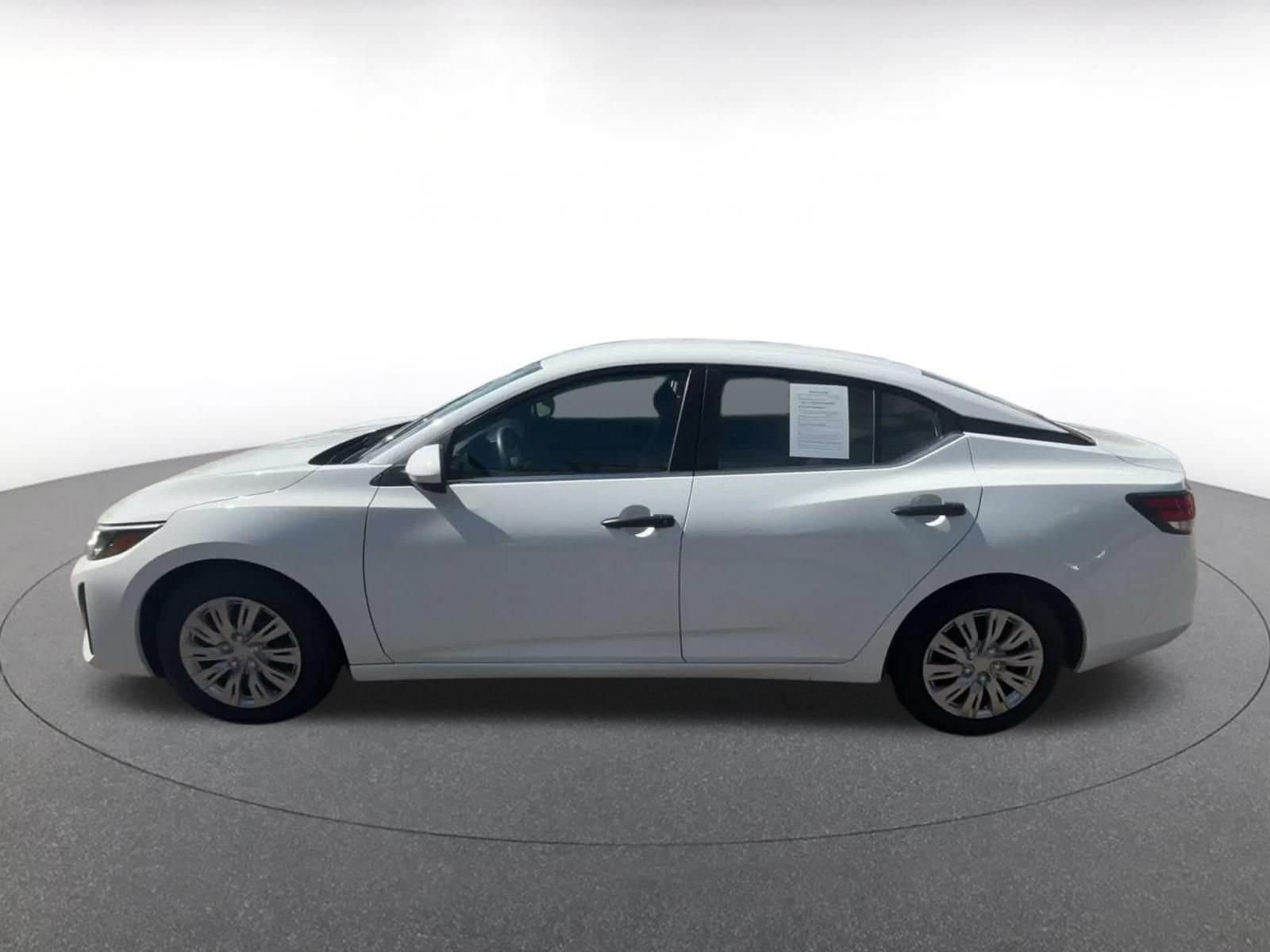 Thumbnail: 2025 Nissan Sentra - 8