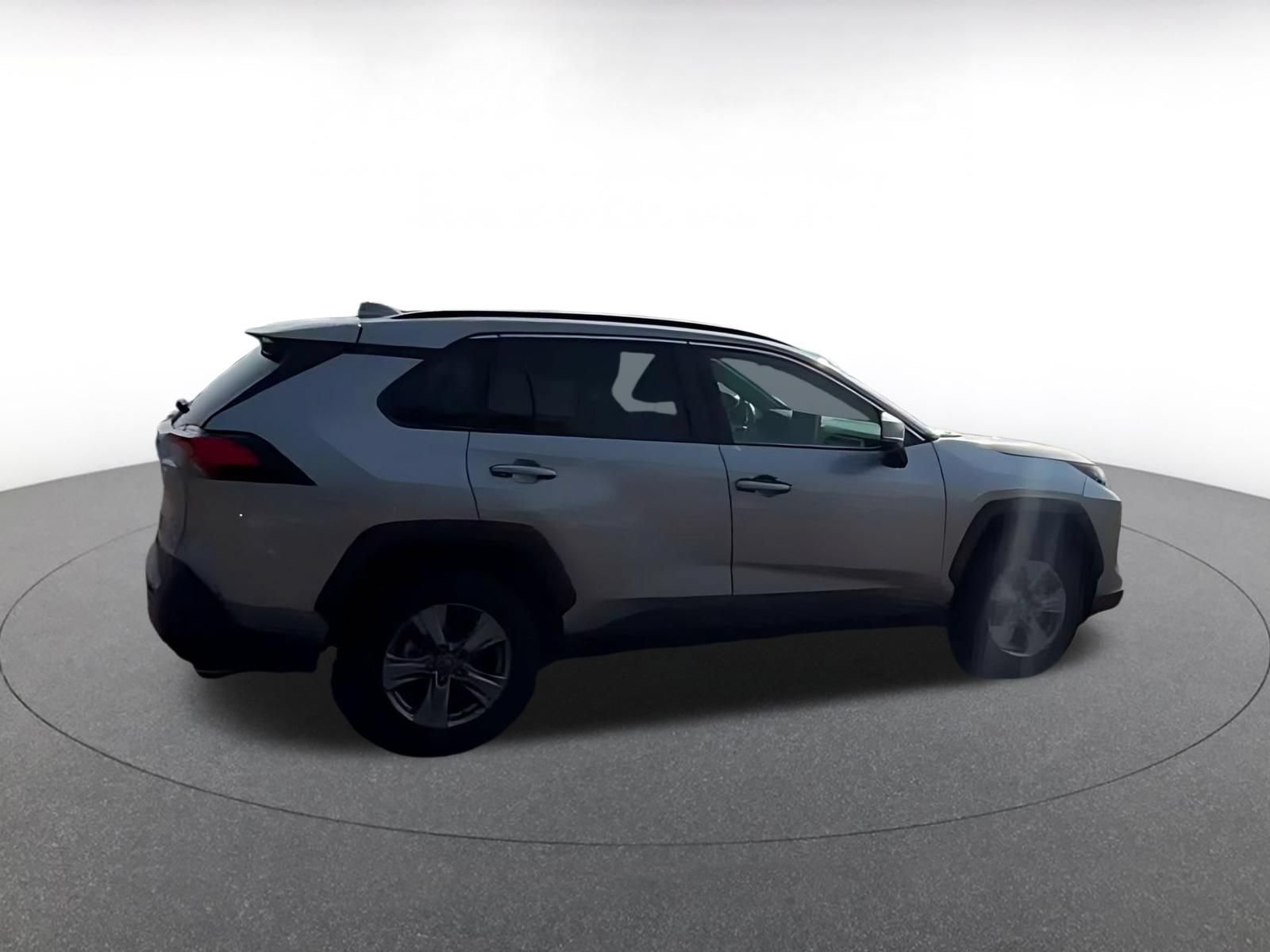 Thumbnail: 2024 Toyota RAV4 - 8