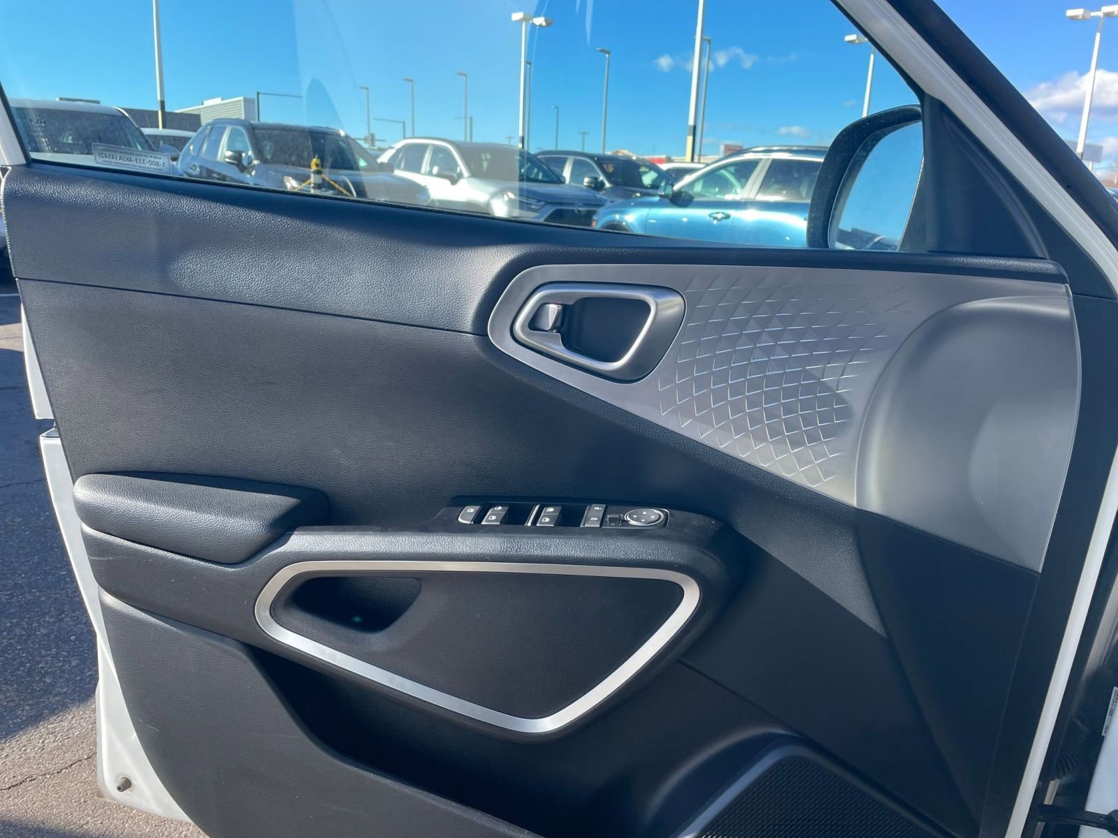 Thumbnail: 2025 Kia Soul - 18