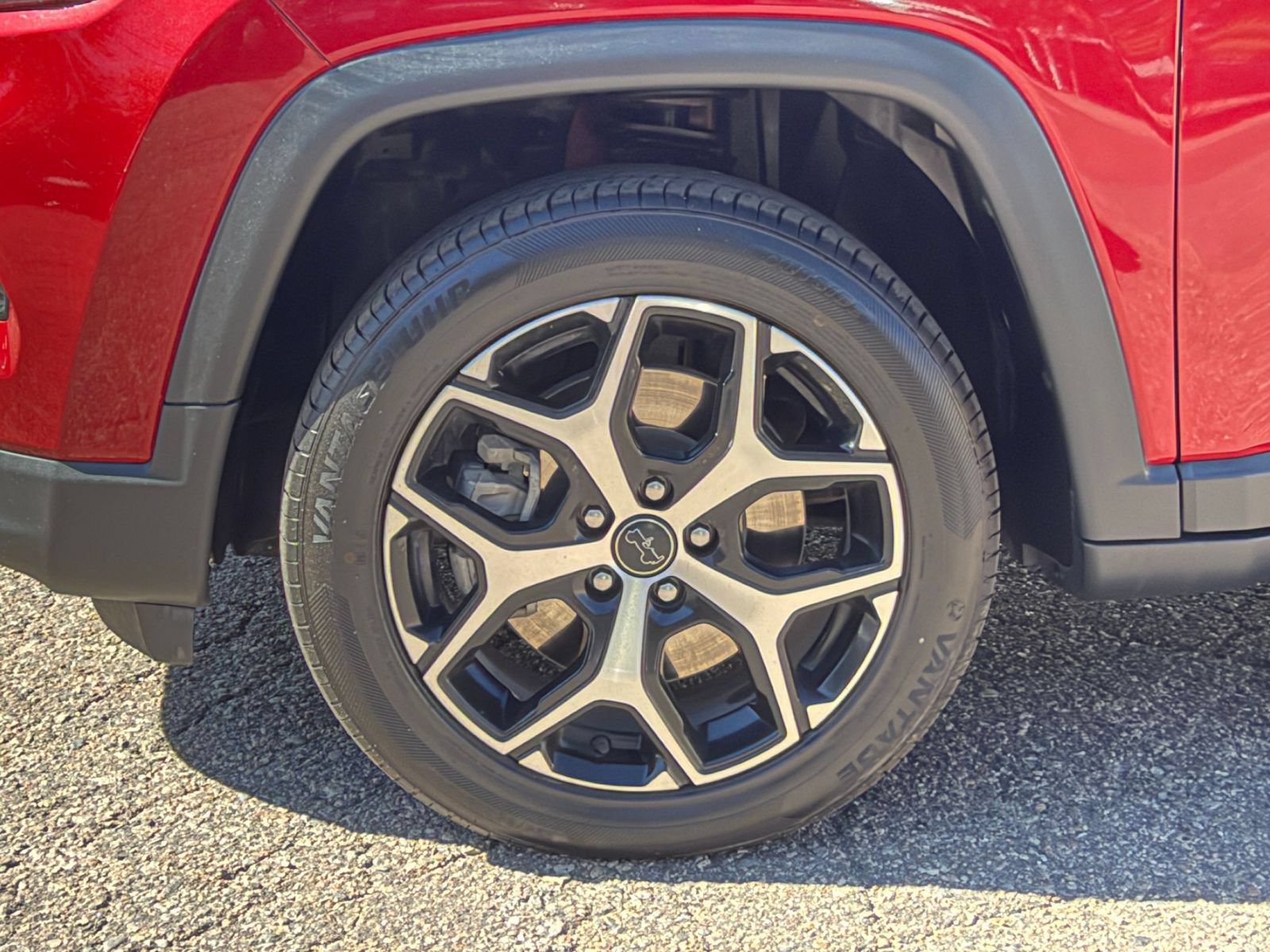 Thumbnail: 2025 Jeep Compass - 30