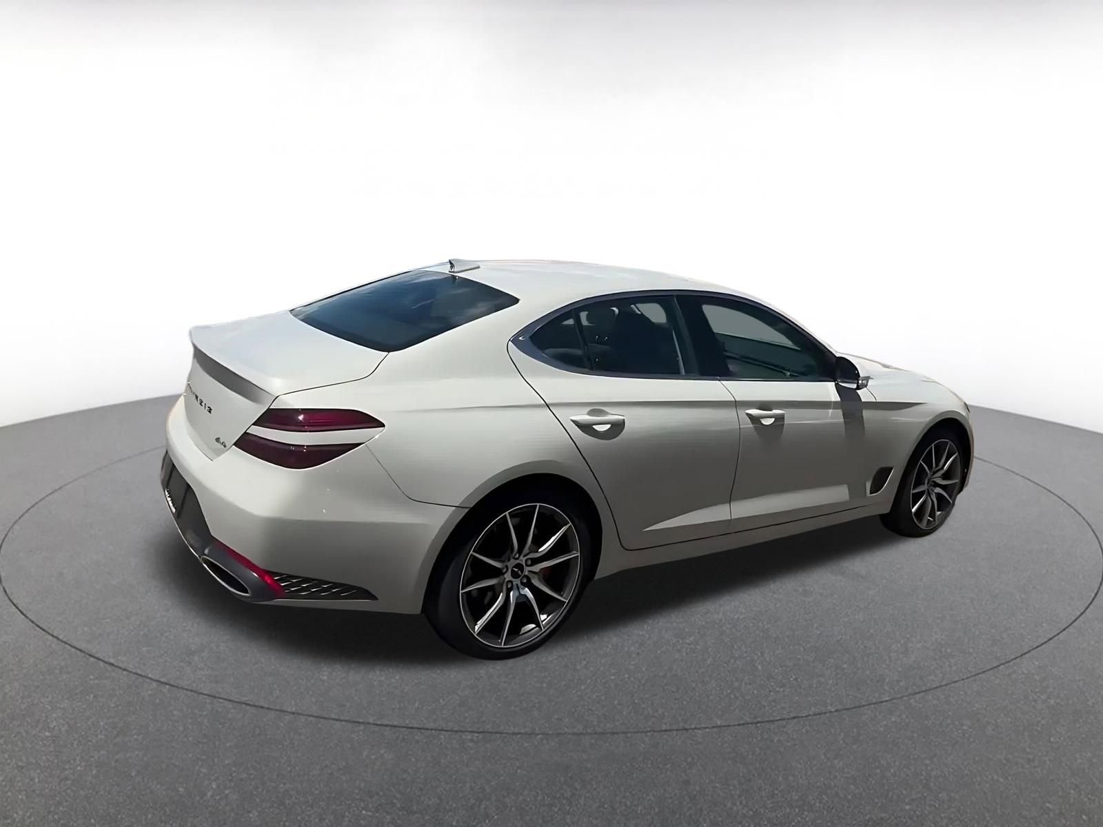 Thumbnail: 2025 Genesis G70 - 14