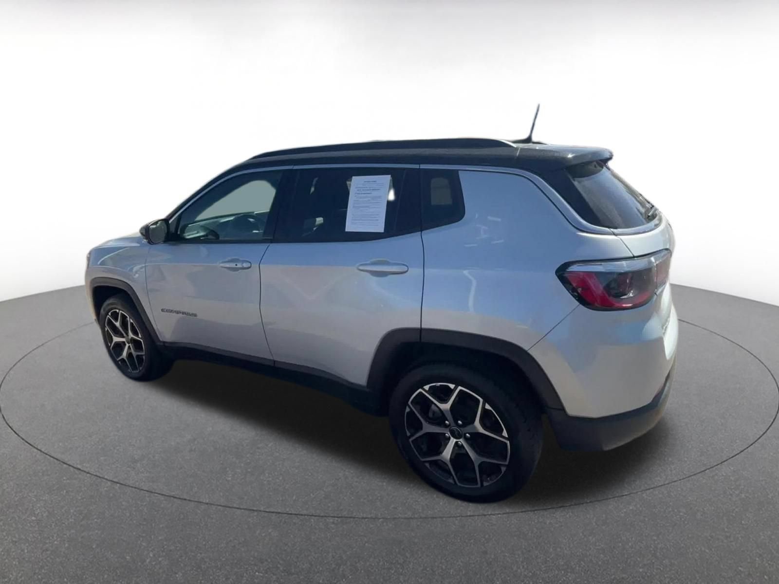 Thumbnail: 2025 Jeep Compass - 10