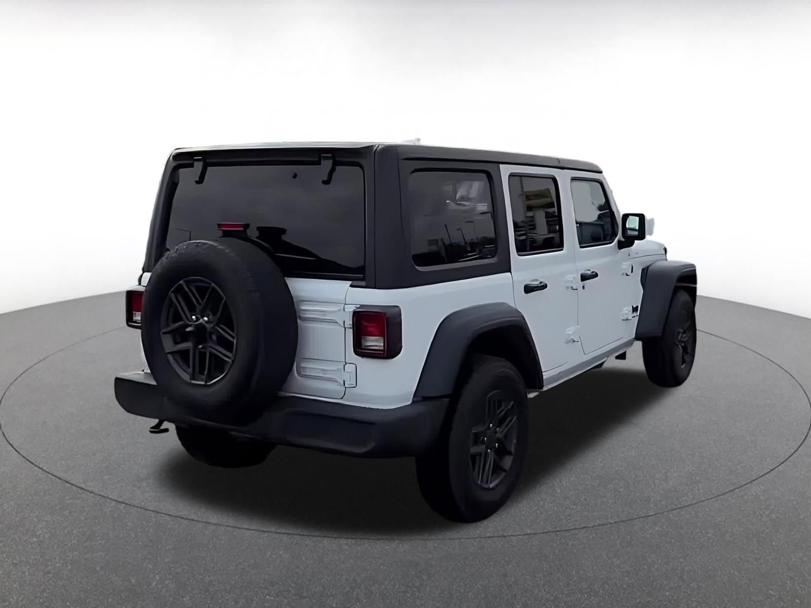 Thumbnail: 2025 Jeep Wrangler - 10