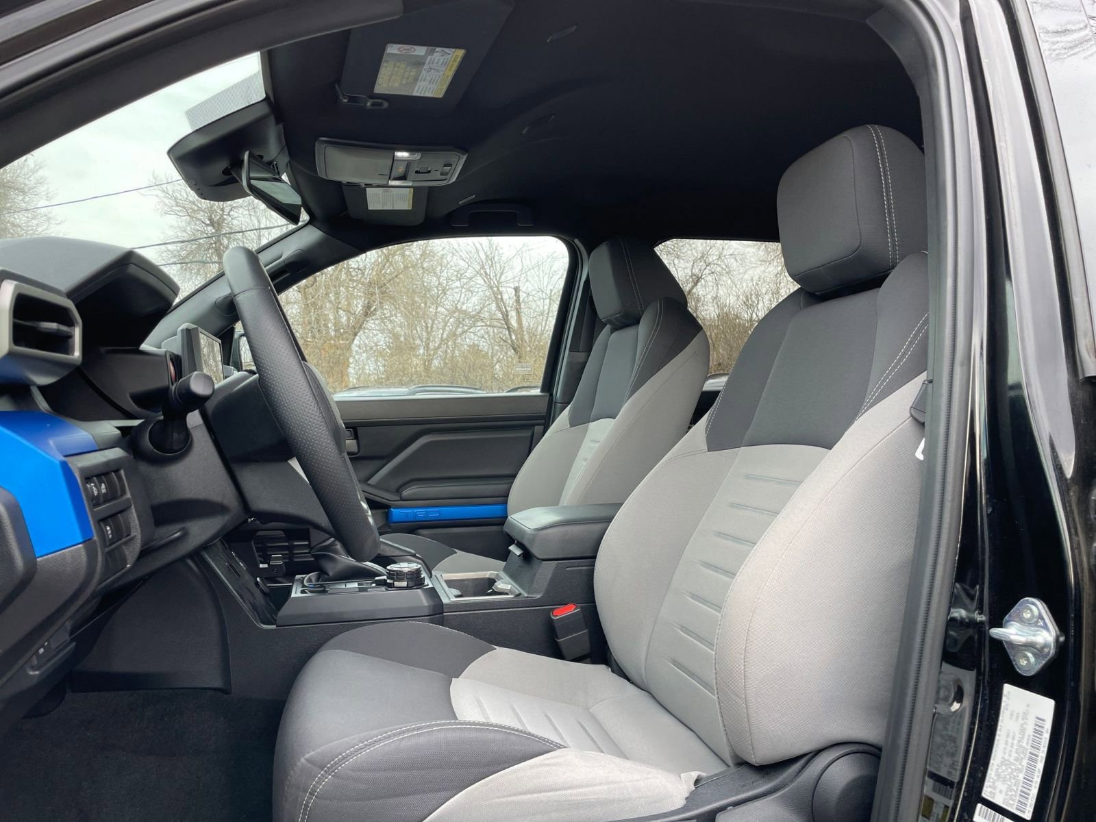 Thumbnail: 2025 Toyota Tacoma - 25