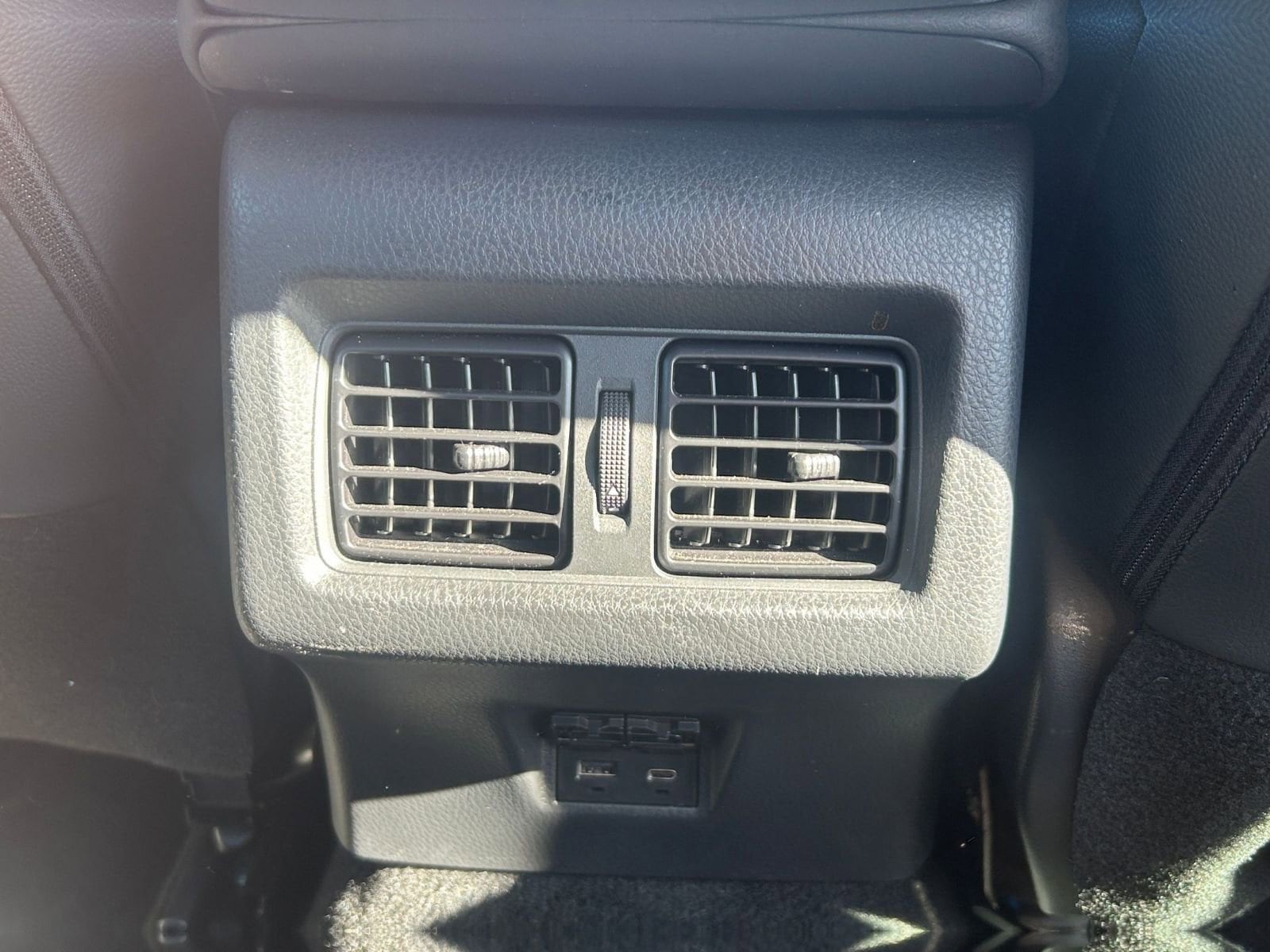 Thumbnail: 2025 Toyota Camry - 23