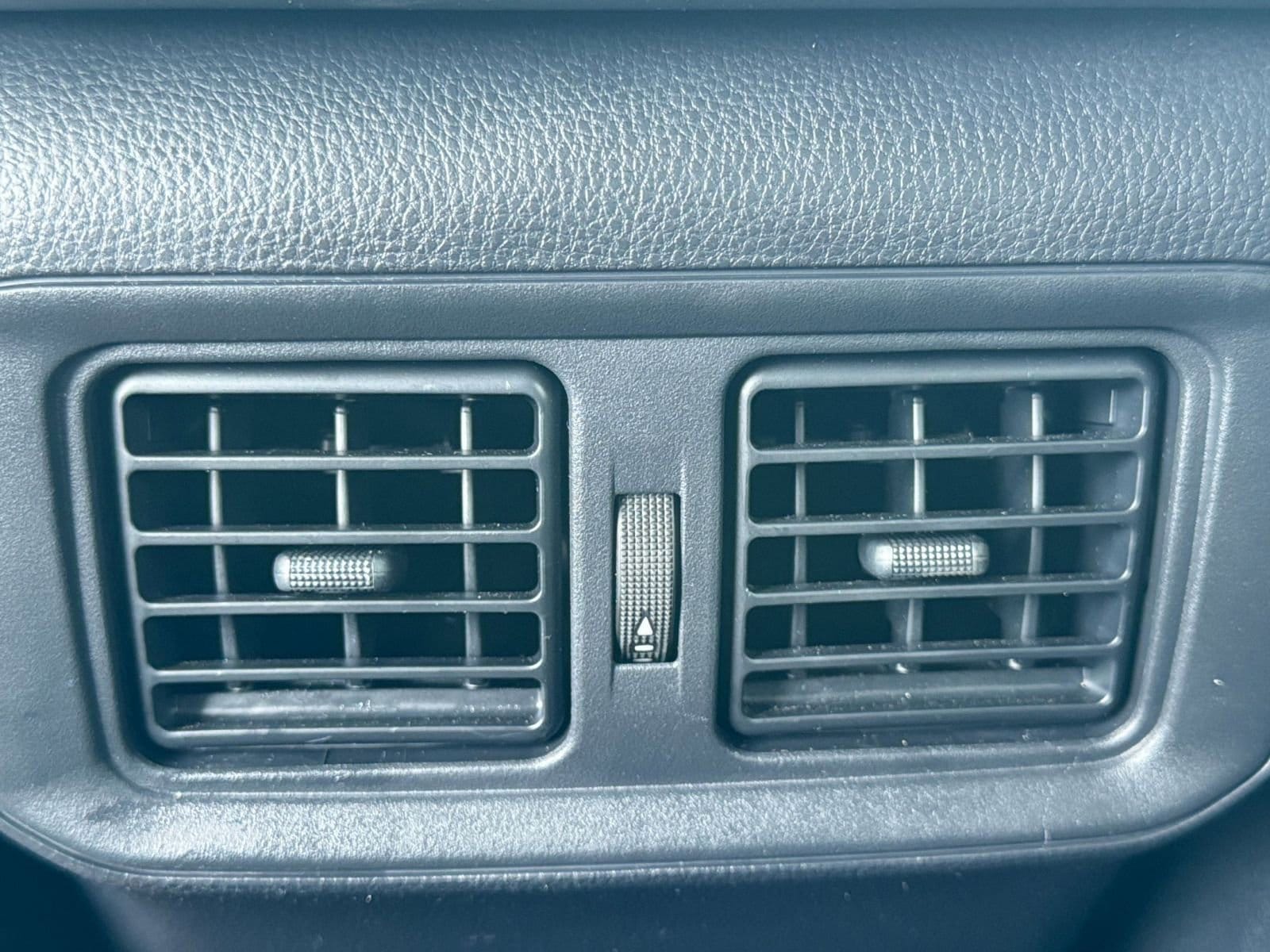 Thumbnail: 2025 Toyota RAV4 - 23