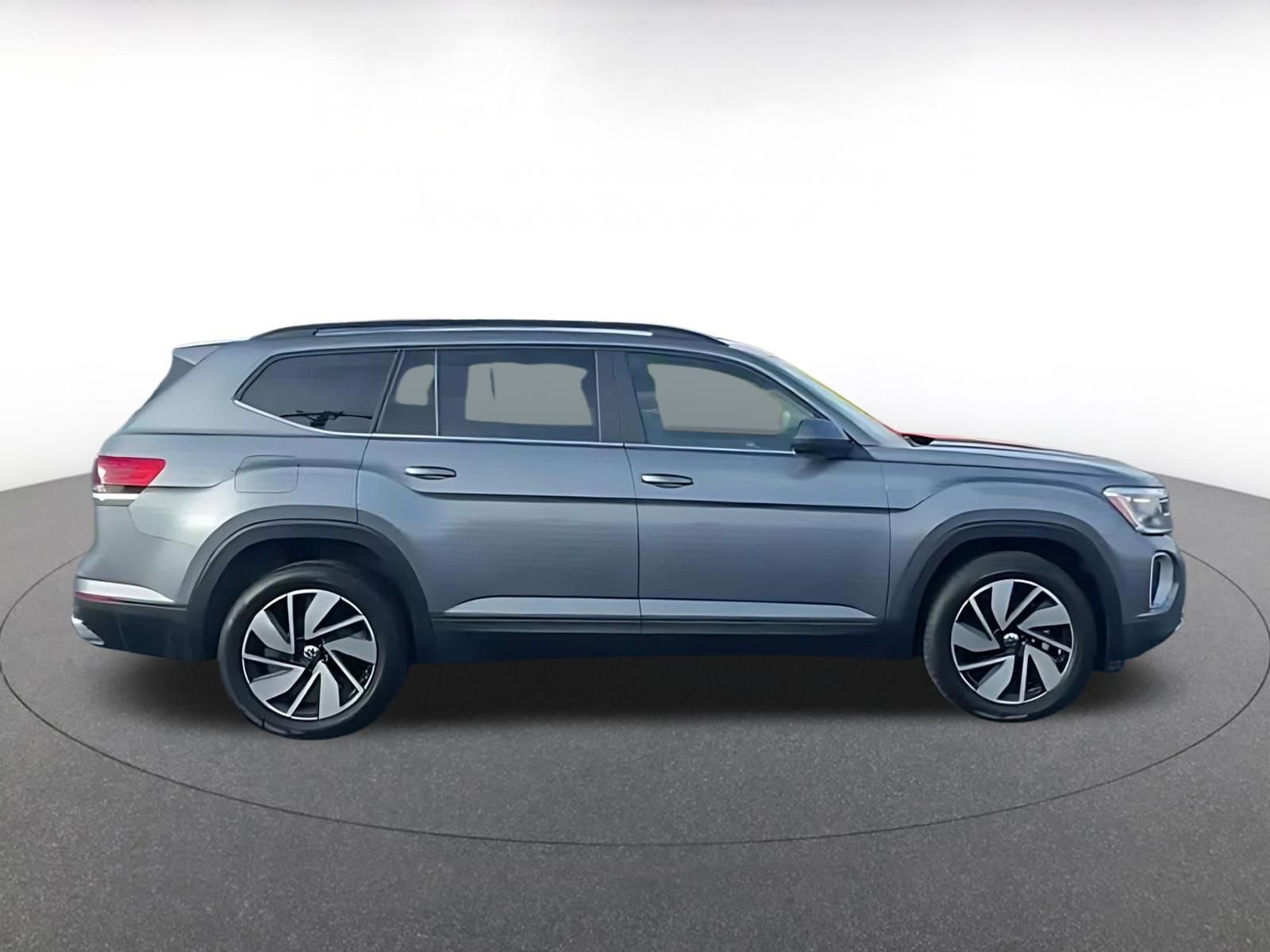 Thumbnail: 2024 Volkswagen Atlas - 11