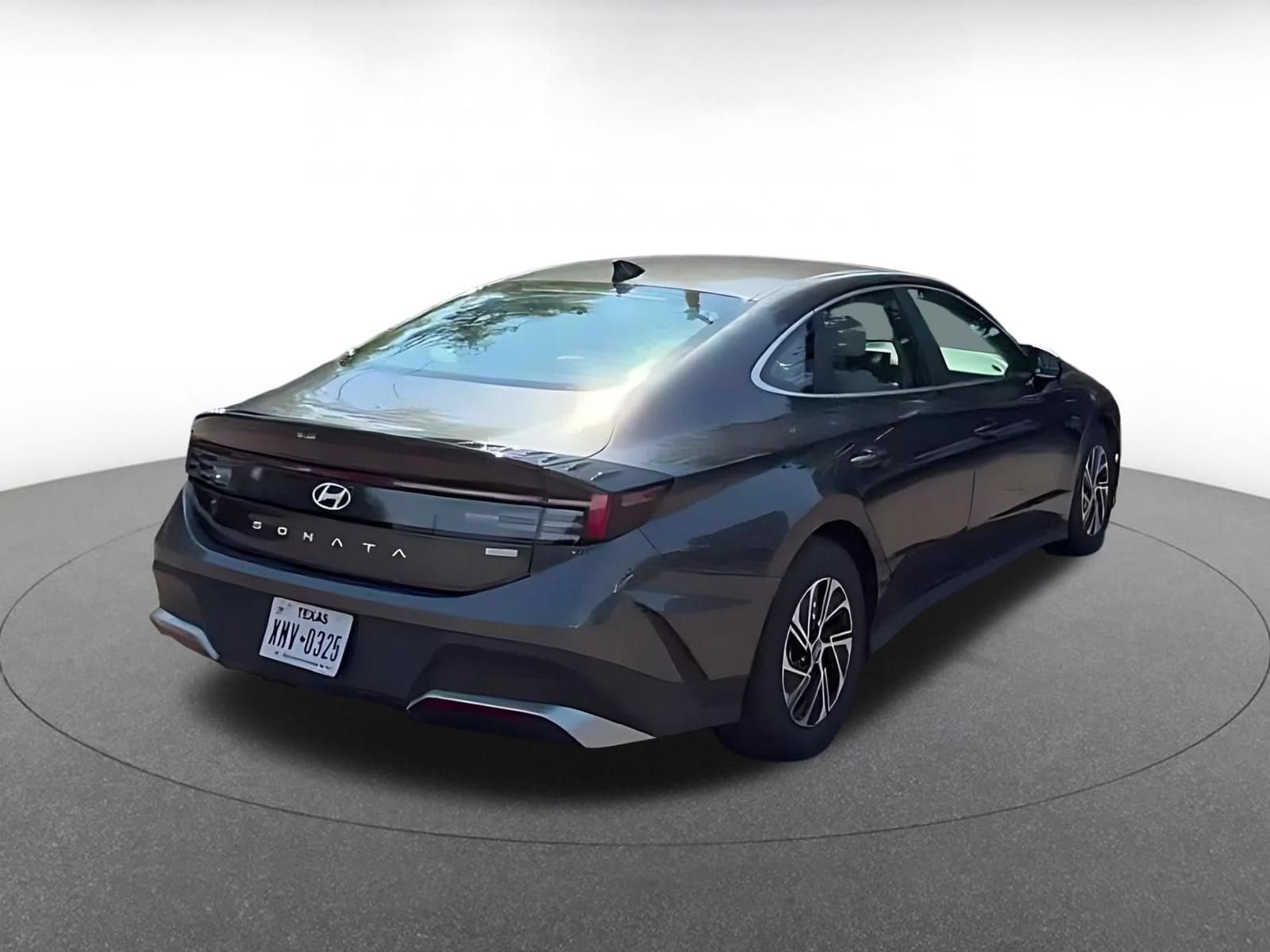 Thumbnail: 2026 Hyundai Sonata - 14