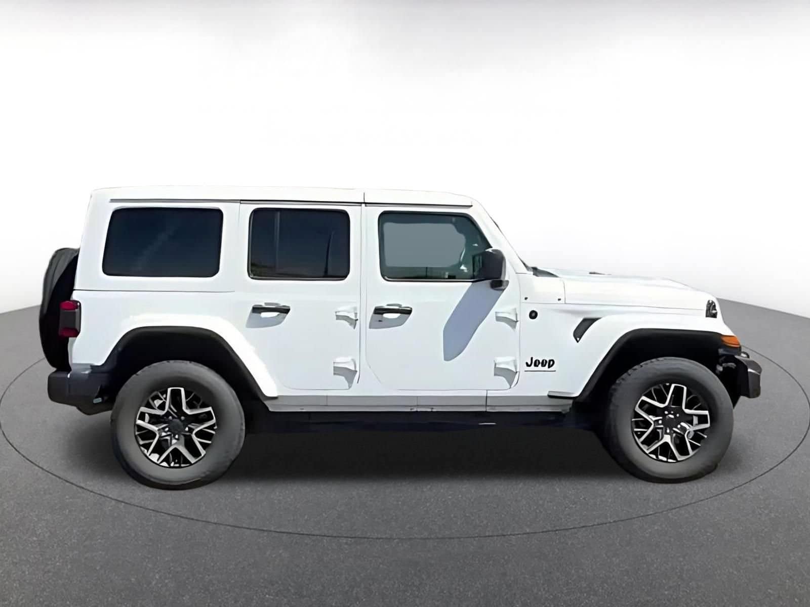 Thumbnail: 2025 Jeep Wrangler - 15