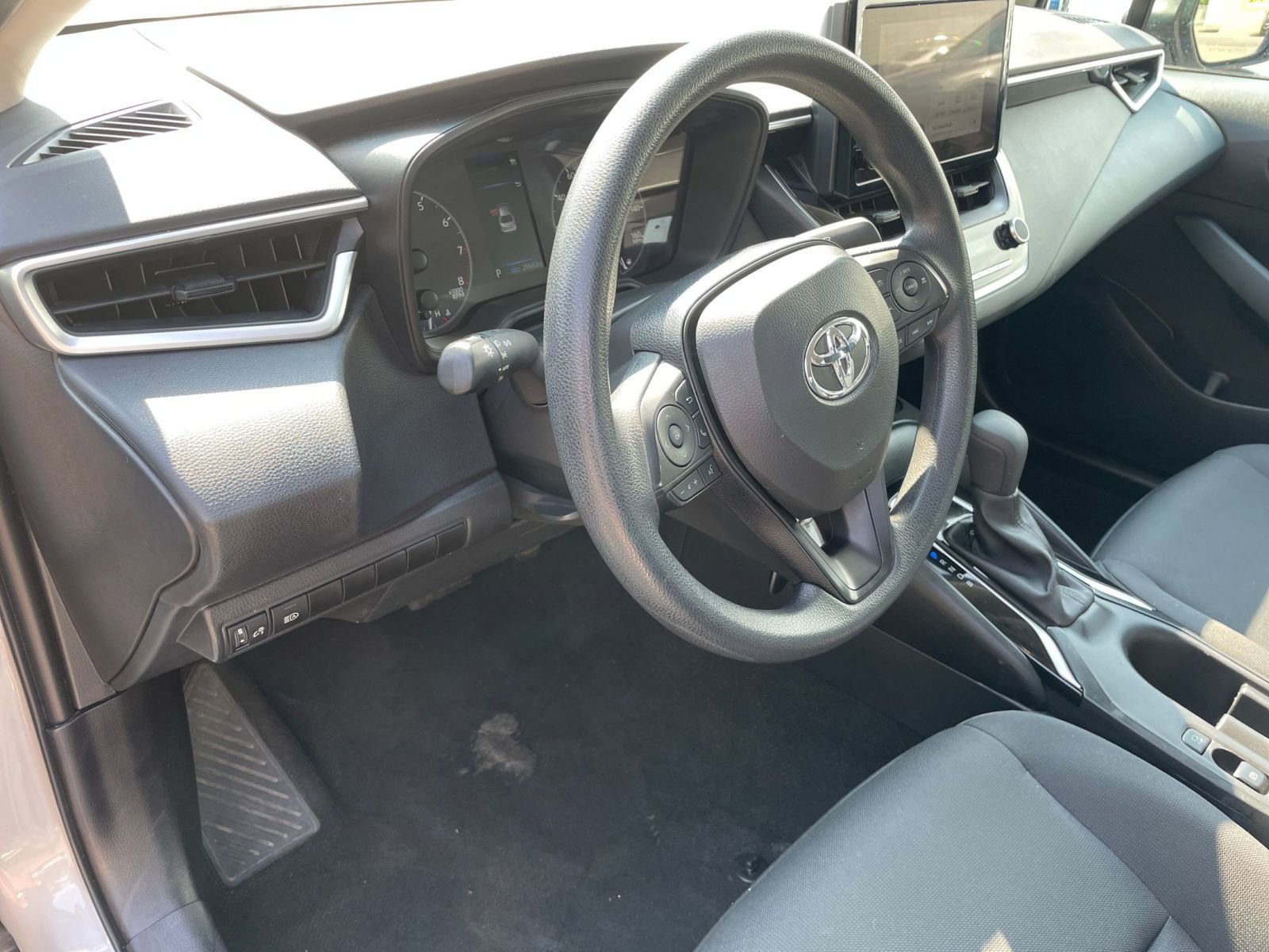 Thumbnail: 2024 Toyota Corolla - 34