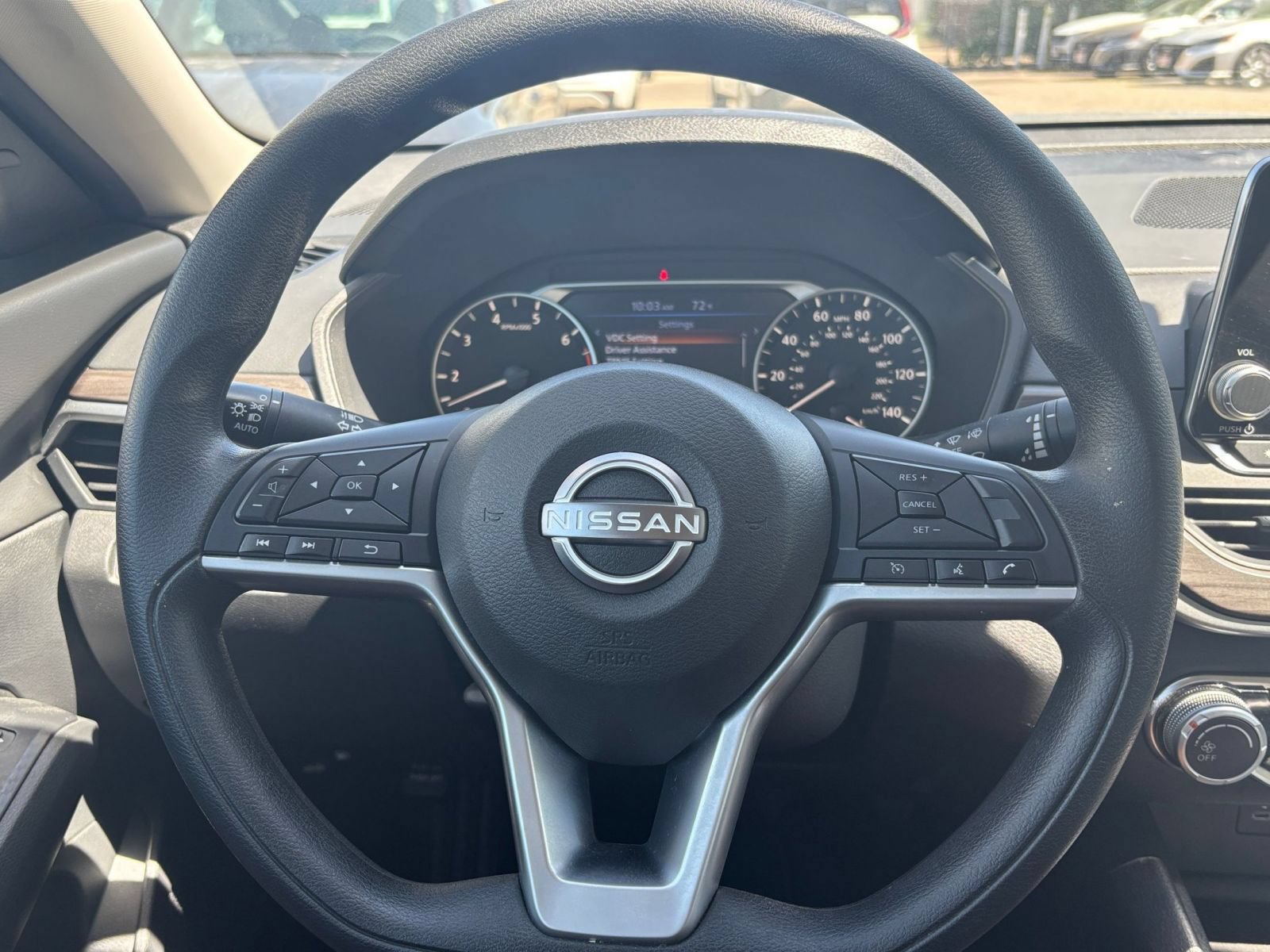 Thumbnail: 2025 Nissan Altima - 25