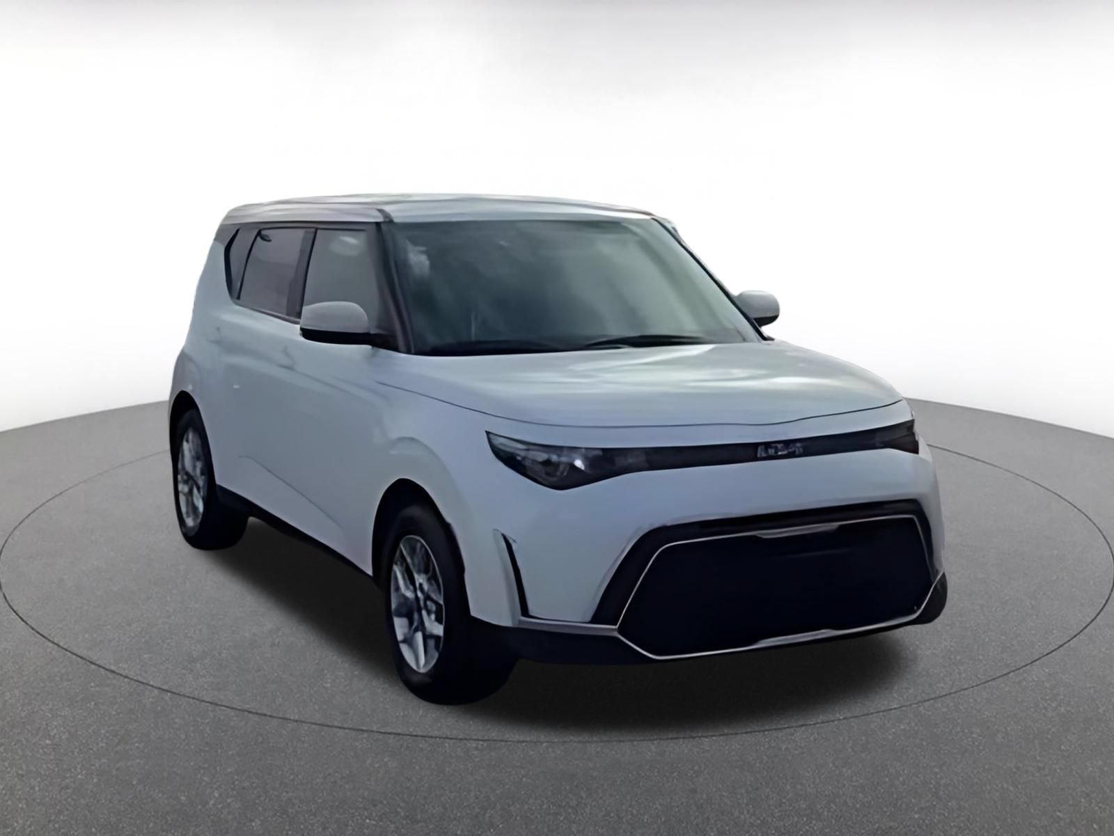 Thumbnail: 2025 Kia Soul - 10