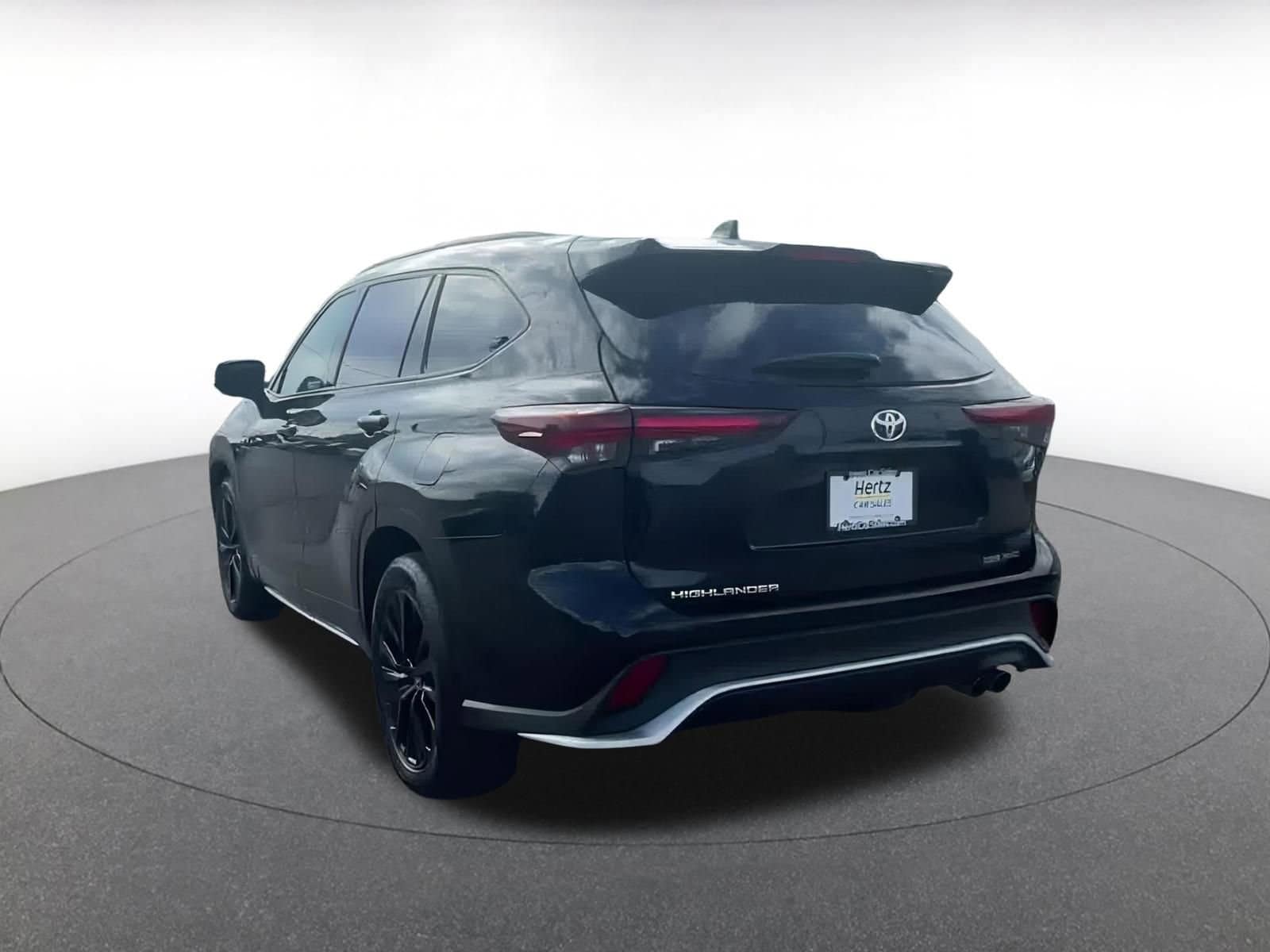 2024 Toyota Highlander XSE 10