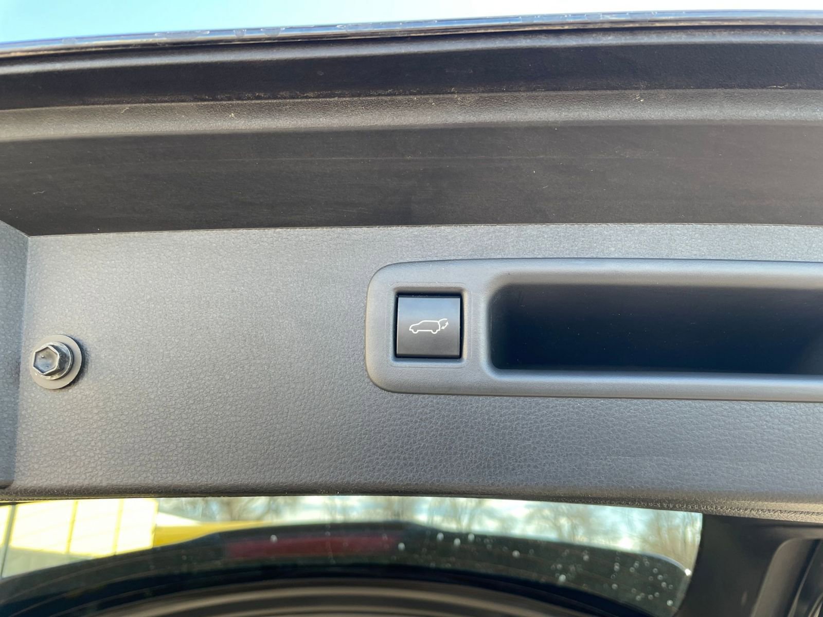 Thumbnail: 2025 Toyota Highlander - 22