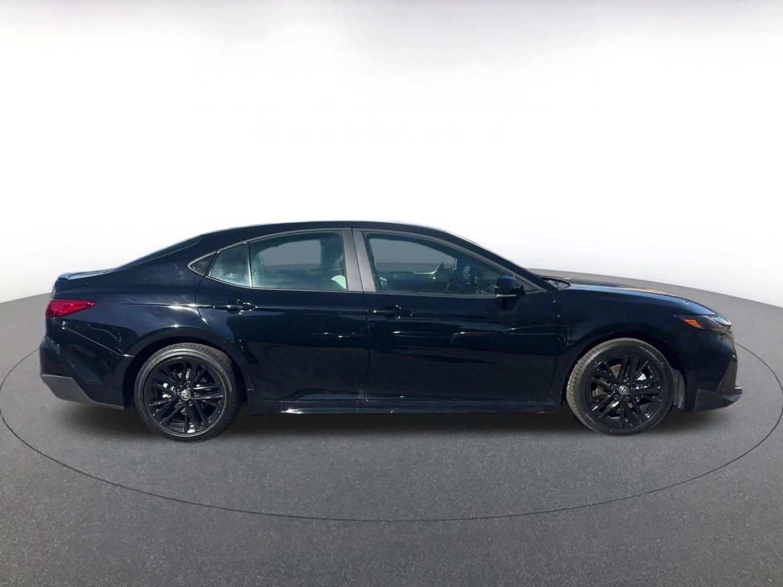 Thumbnail: 2025 Toyota Camry - 16