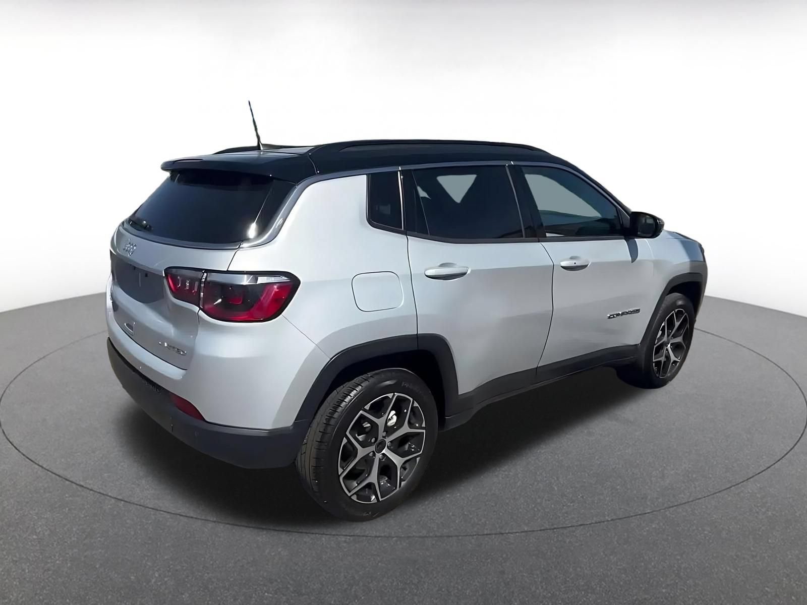 Thumbnail: 2025 Jeep Compass - 14