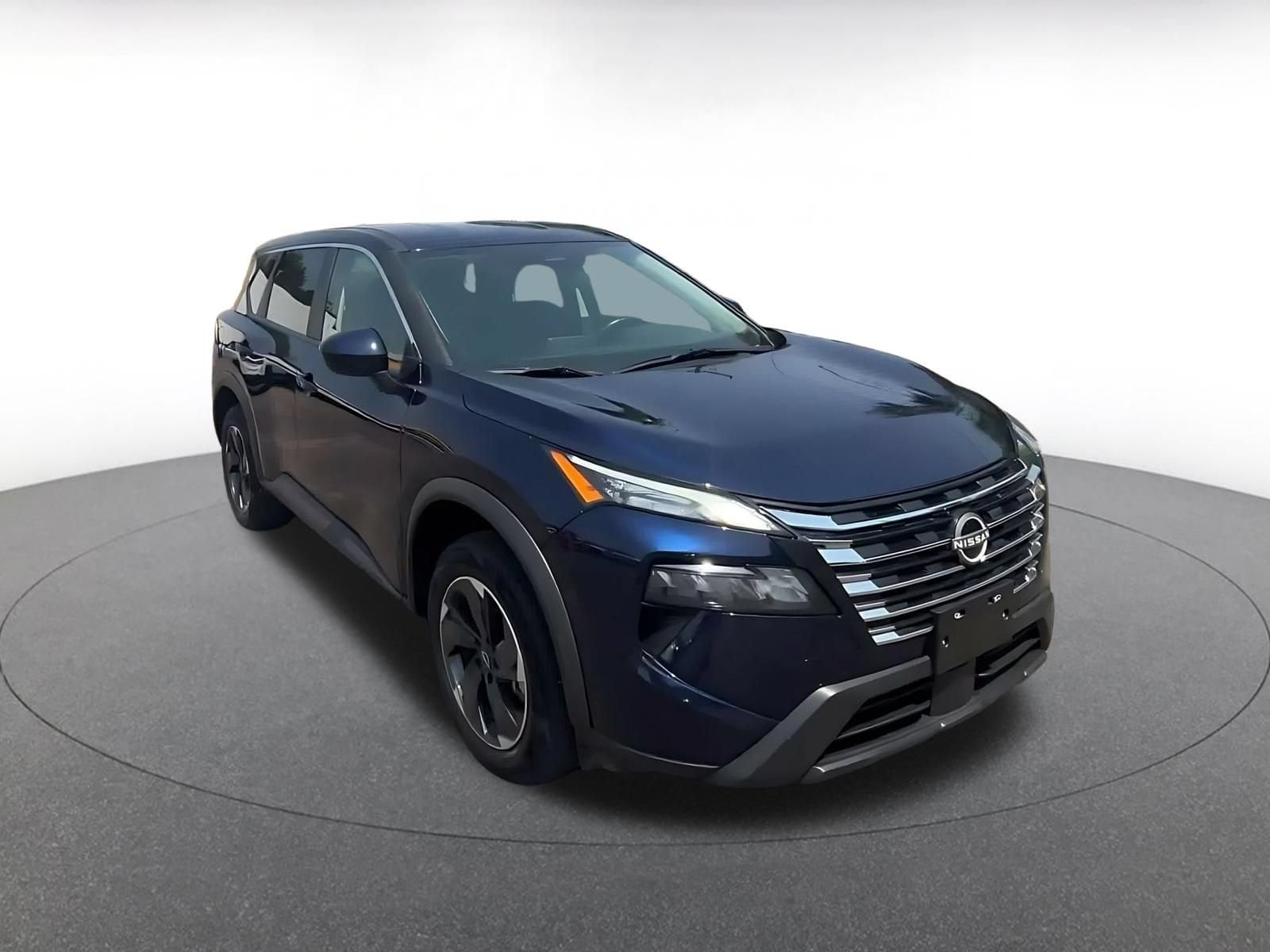 Thumbnail: 2025 Nissan Rogue - 3