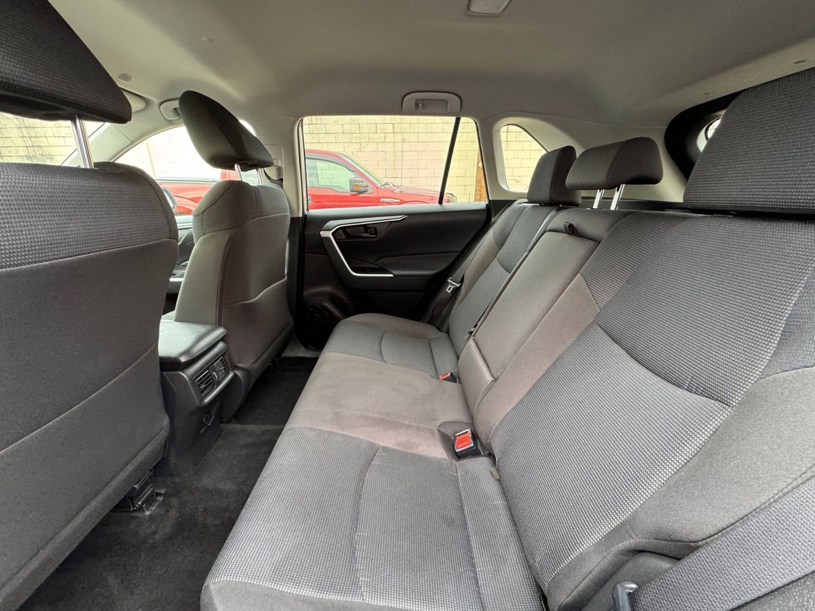 Thumbnail: 2025 Toyota RAV4 - 24