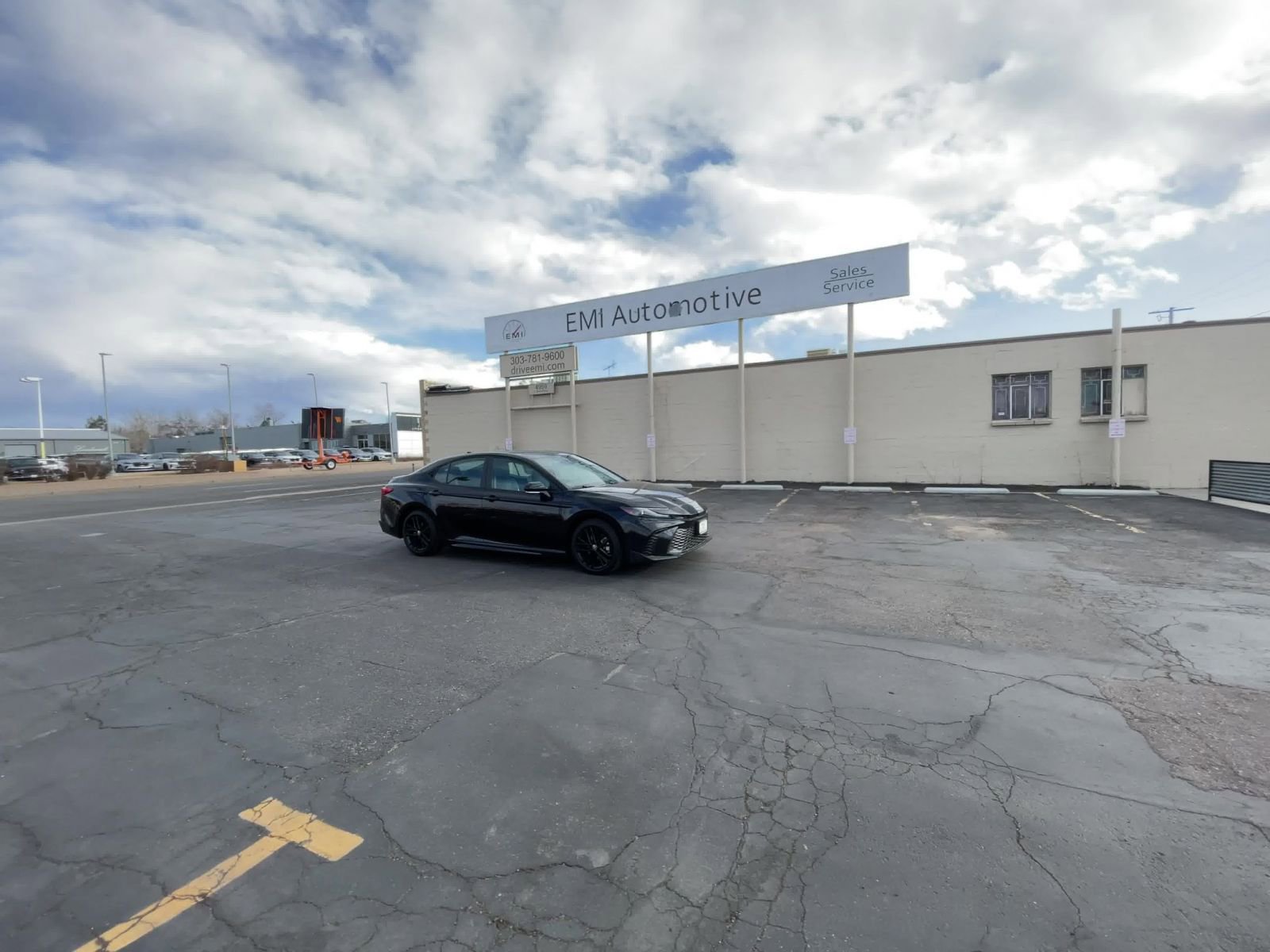 Thumbnail: 2025 Toyota Camry - 12