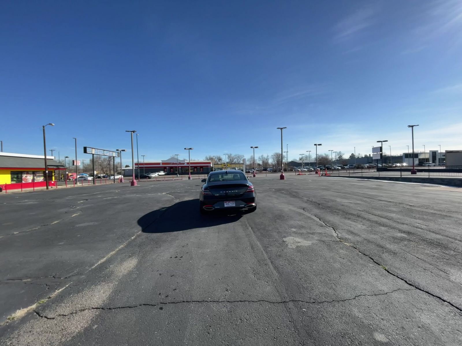 Thumbnail: 2025 Genesis G70 - 16