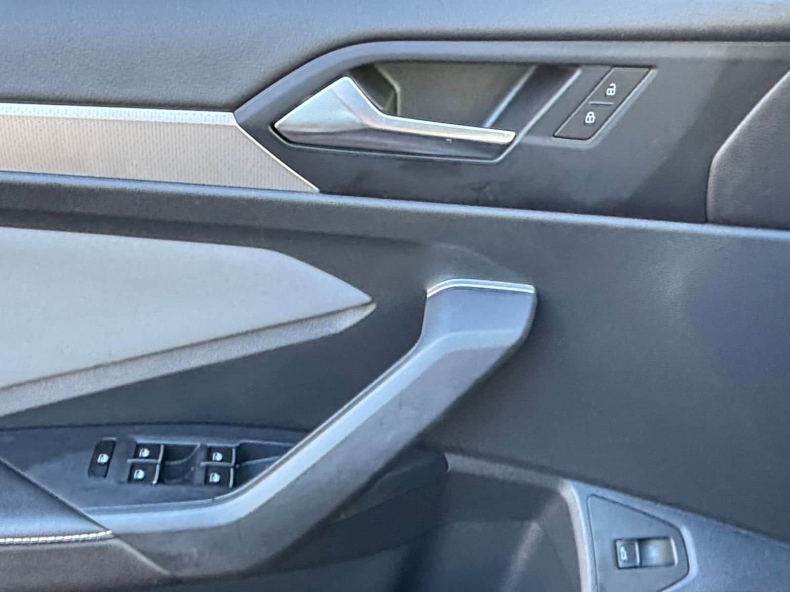 Thumbnail: 2025 Volkswagen Jetta - 20