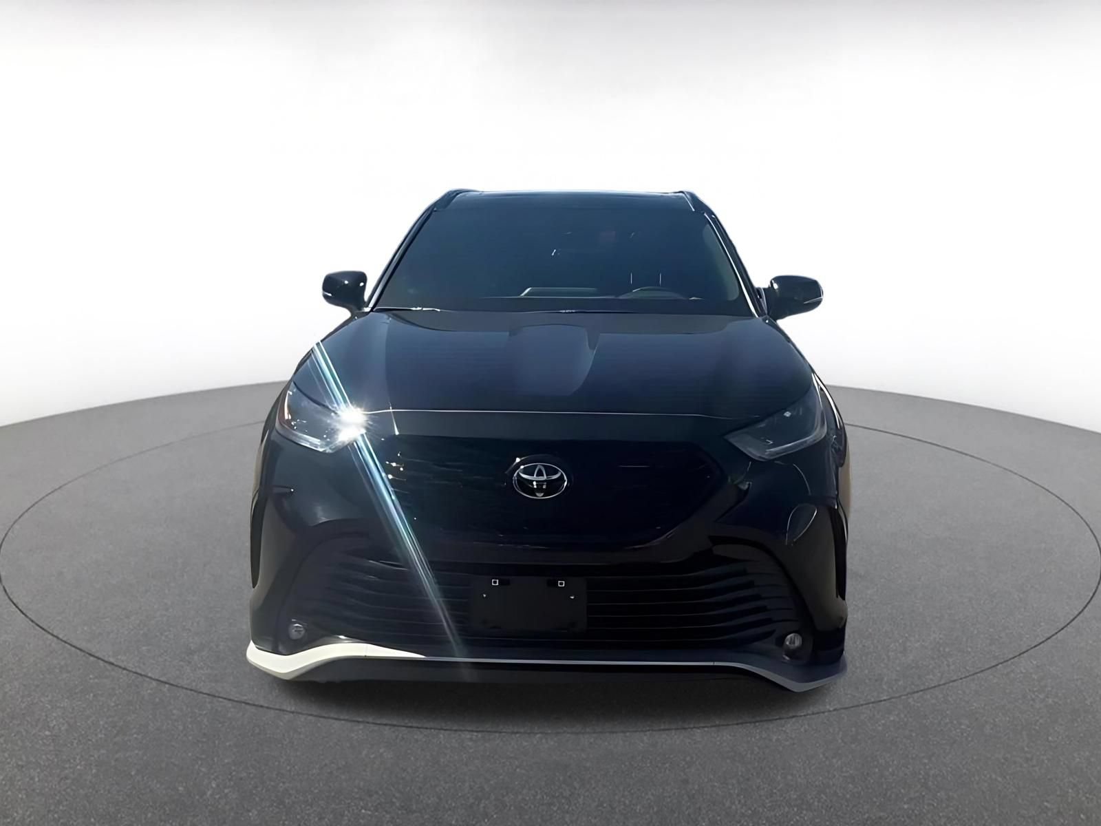 Thumbnail: 2025 Toyota Highlander - 4