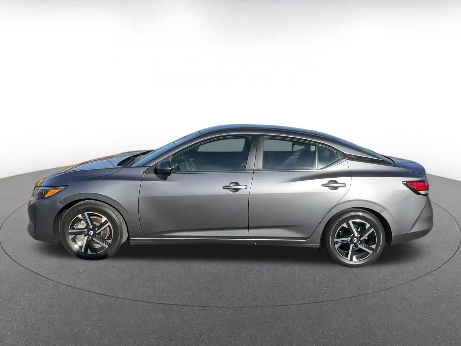 Thumbnail: 2024 Nissan Sentra - 9