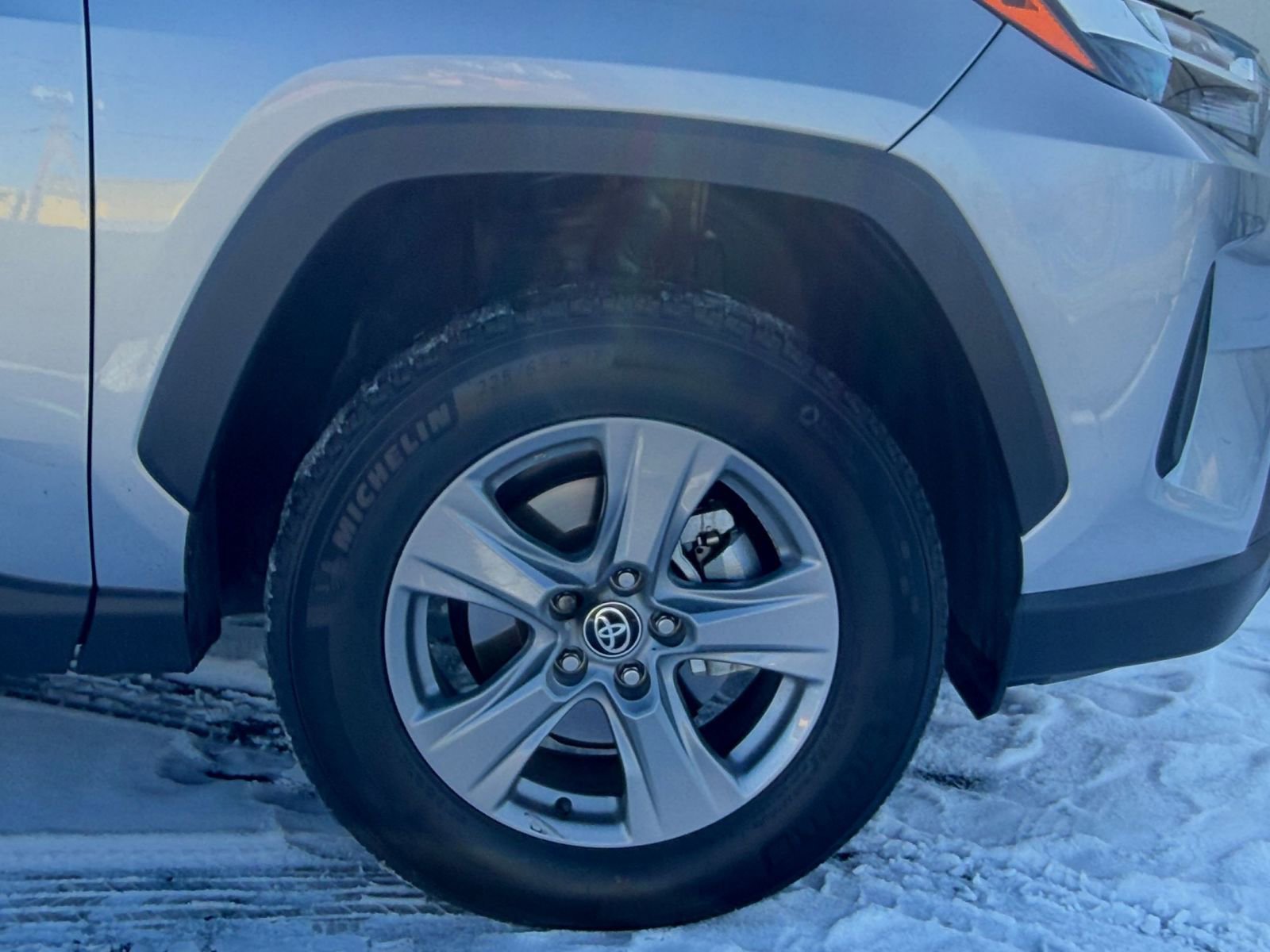 Thumbnail: 2025 Toyota RAV4 - 30