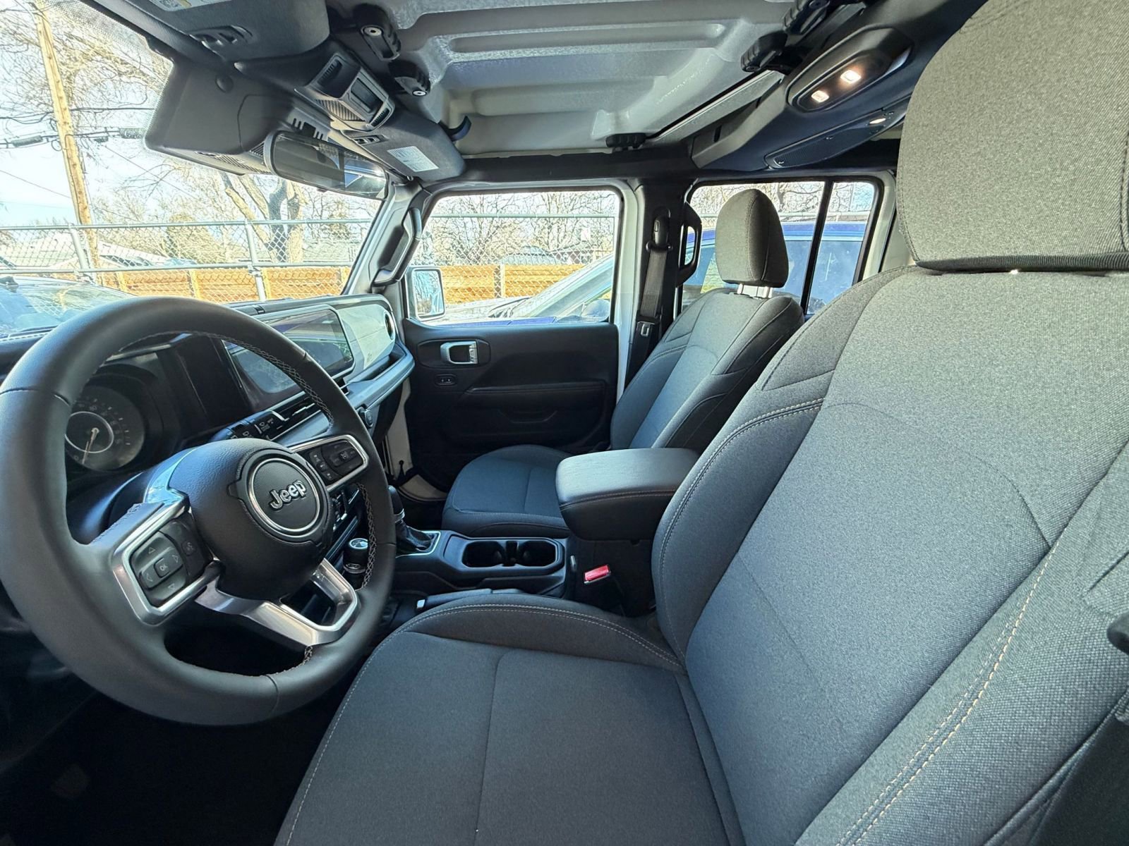 Thumbnail: 2025 Jeep Wrangler - 27