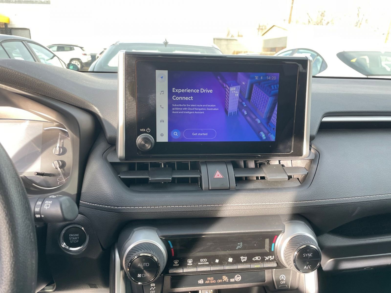 Thumbnail: 2025 Toyota RAV4 - 18